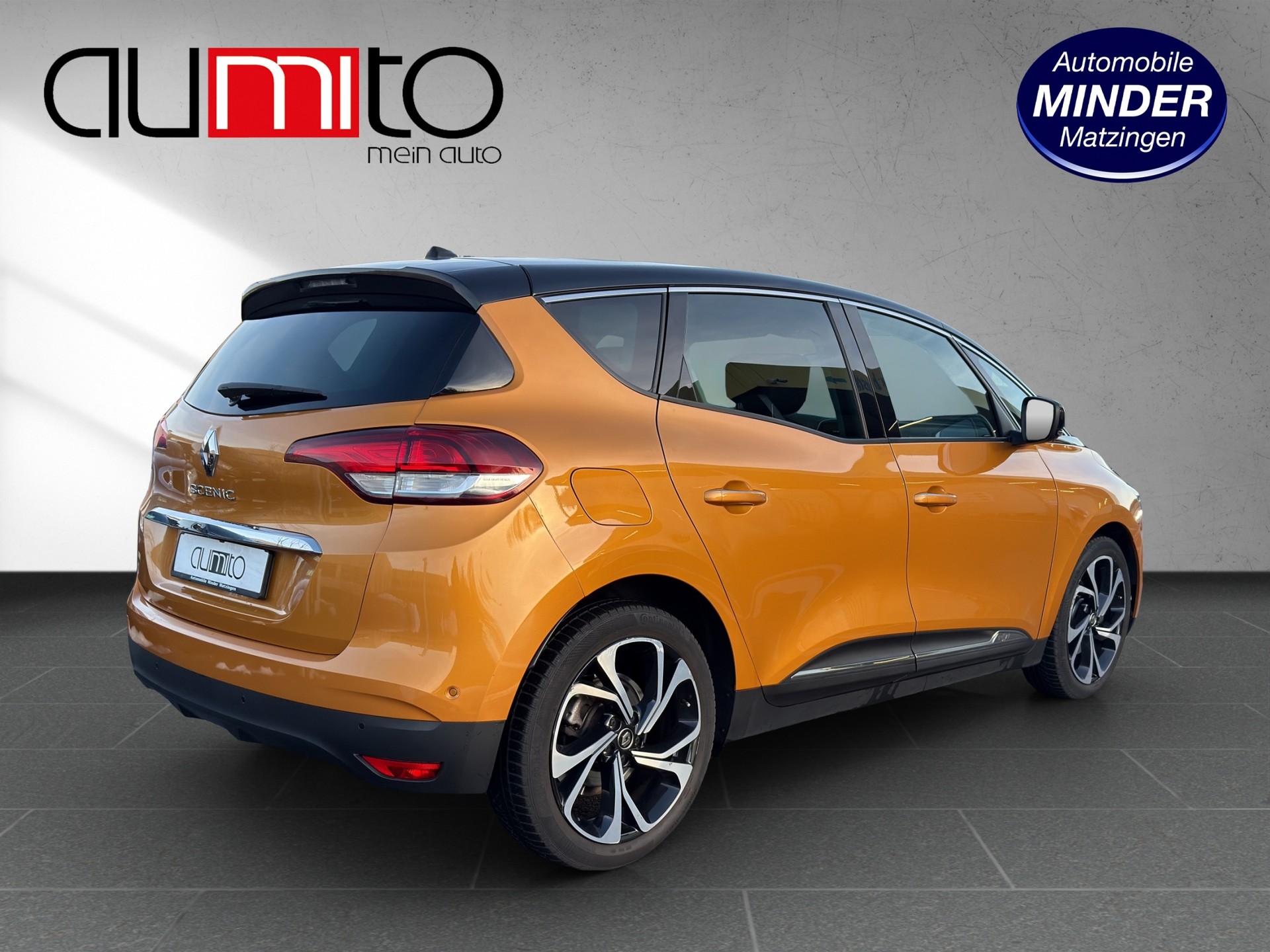 RENAULT Scénic 1.3 16V Turbo Initiale Paris EDC-image-2