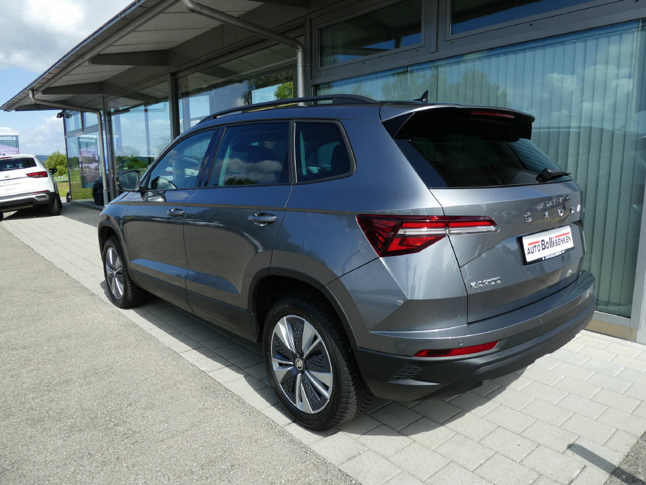 SKODA Karoq 1.5 TSI Style DSG-image-6