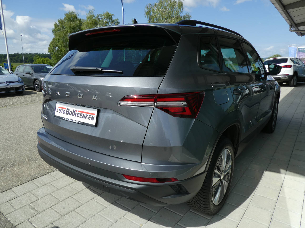 SKODA Karoq 1.5 TSI Style DSG-image-4