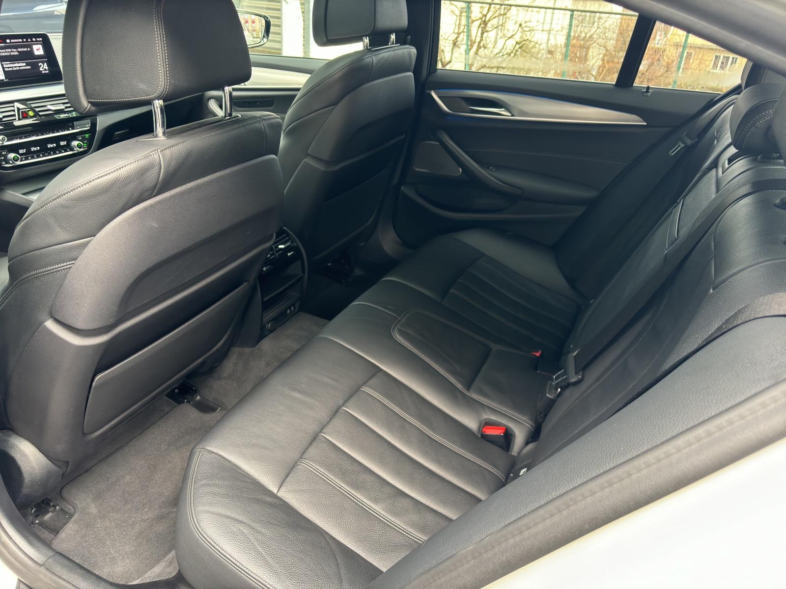 BMW 530e xDrive-image-20
