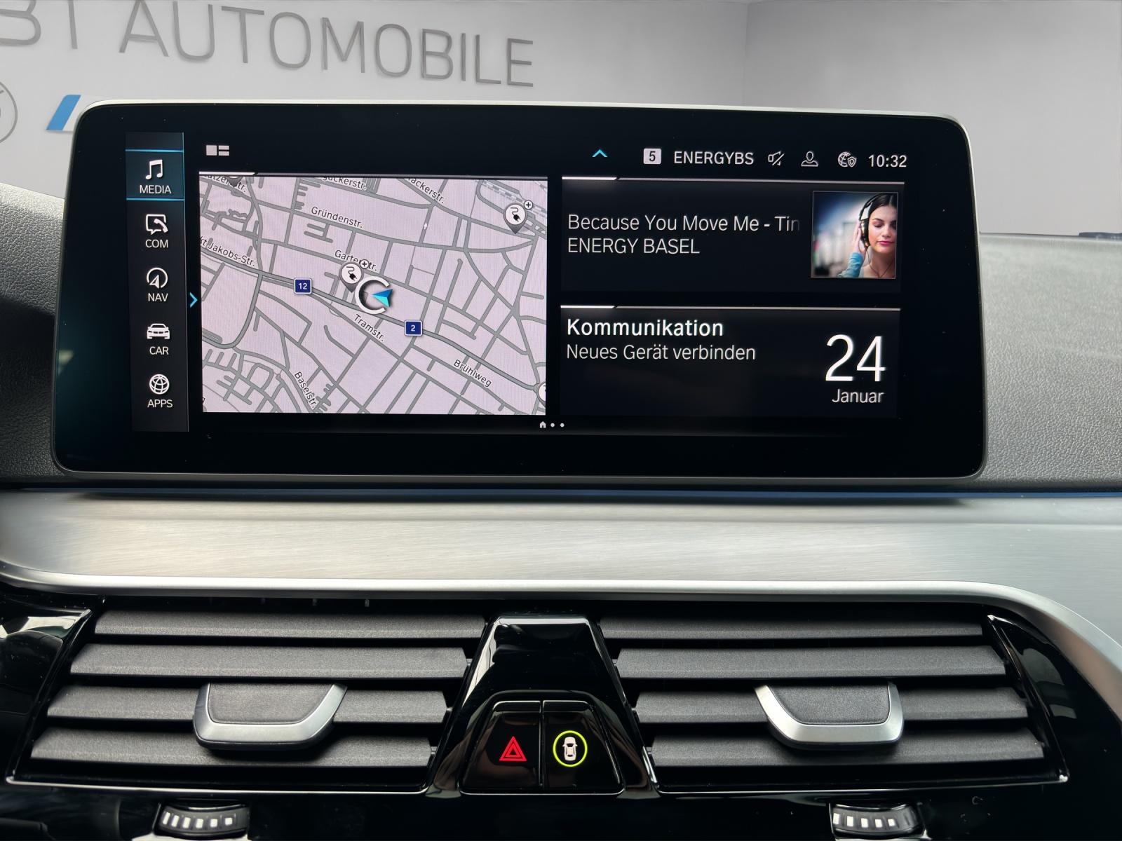 BMW 530e xDrive-image-10