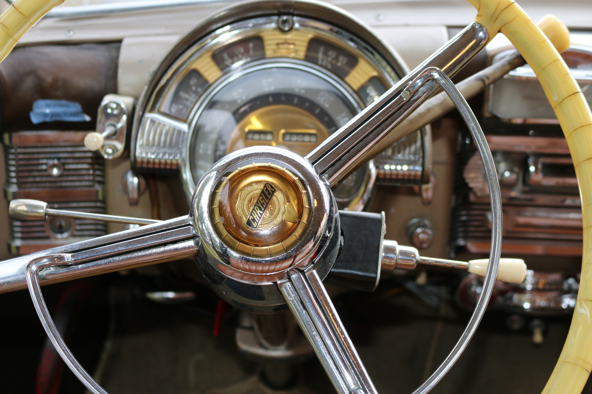 CHRYSLER Windsor-image-6