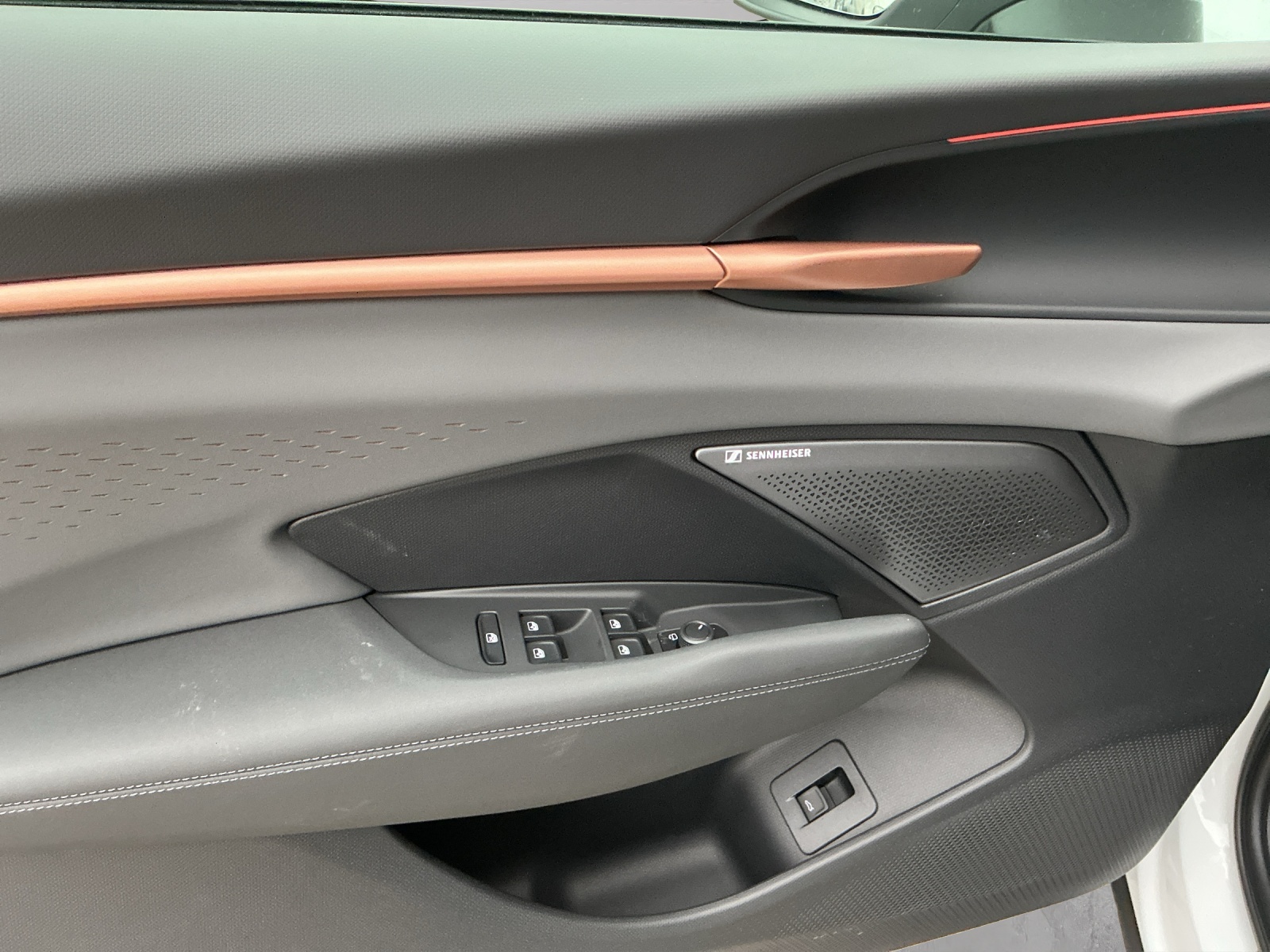 CUPRA Terramar 2.0 TSI DSG Prime Edition VZ 4Drive-image-7