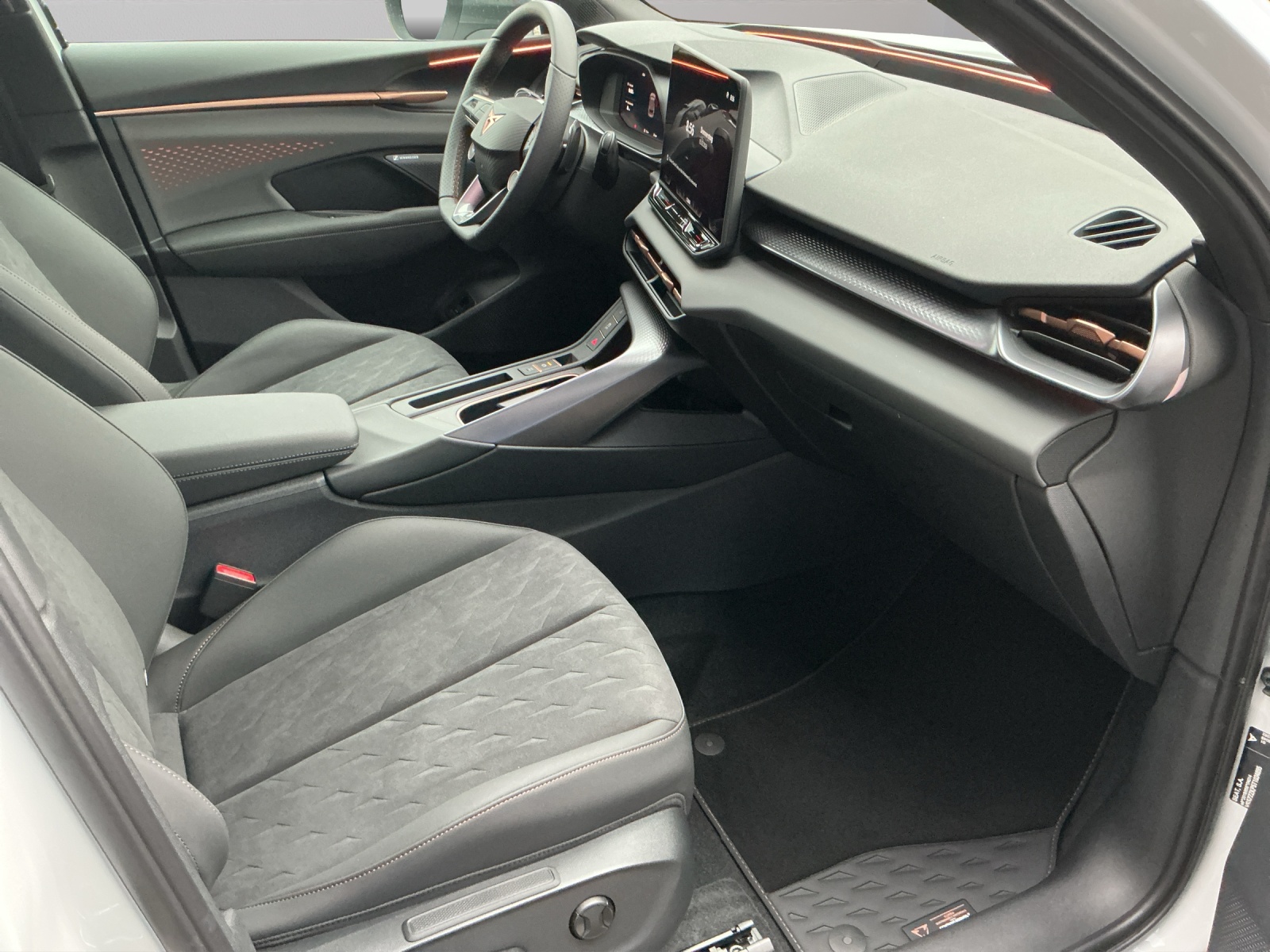 CUPRA Terramar 2.0 TSI DSG Prime Edition VZ 4Drive-image-10
