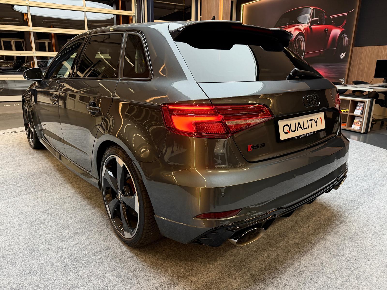 AUDI RS3 Sportback 2.5 T FSI quattro S-Tronic-image-4