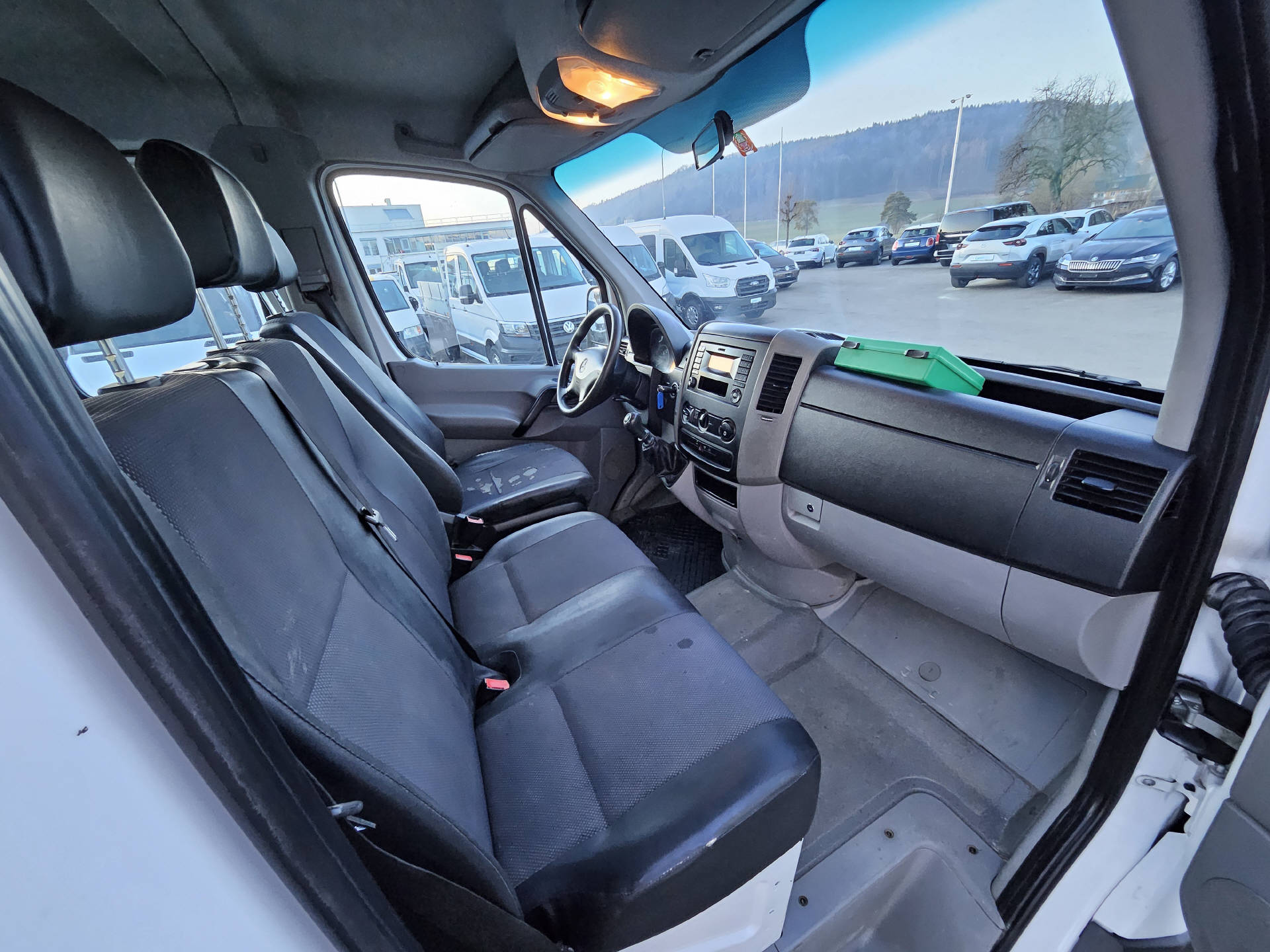 MERCEDES-BENZ Sprinter 314 DKab.-Ch. 3665 2.2 CDI 143 * Kipper * 7- Plätzer * Anhängelast 3'500 KG *-image-12