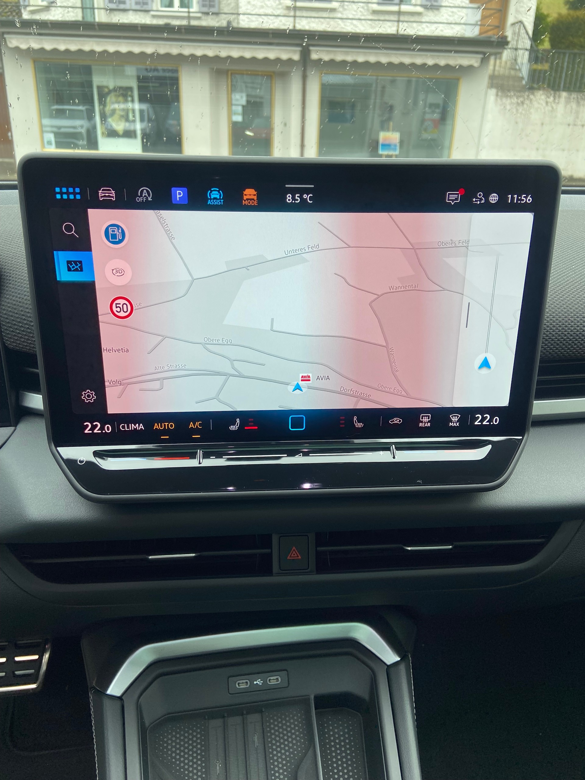 VW T-Roc 1.5 eTSI mHEV R-Line DSG-image-11