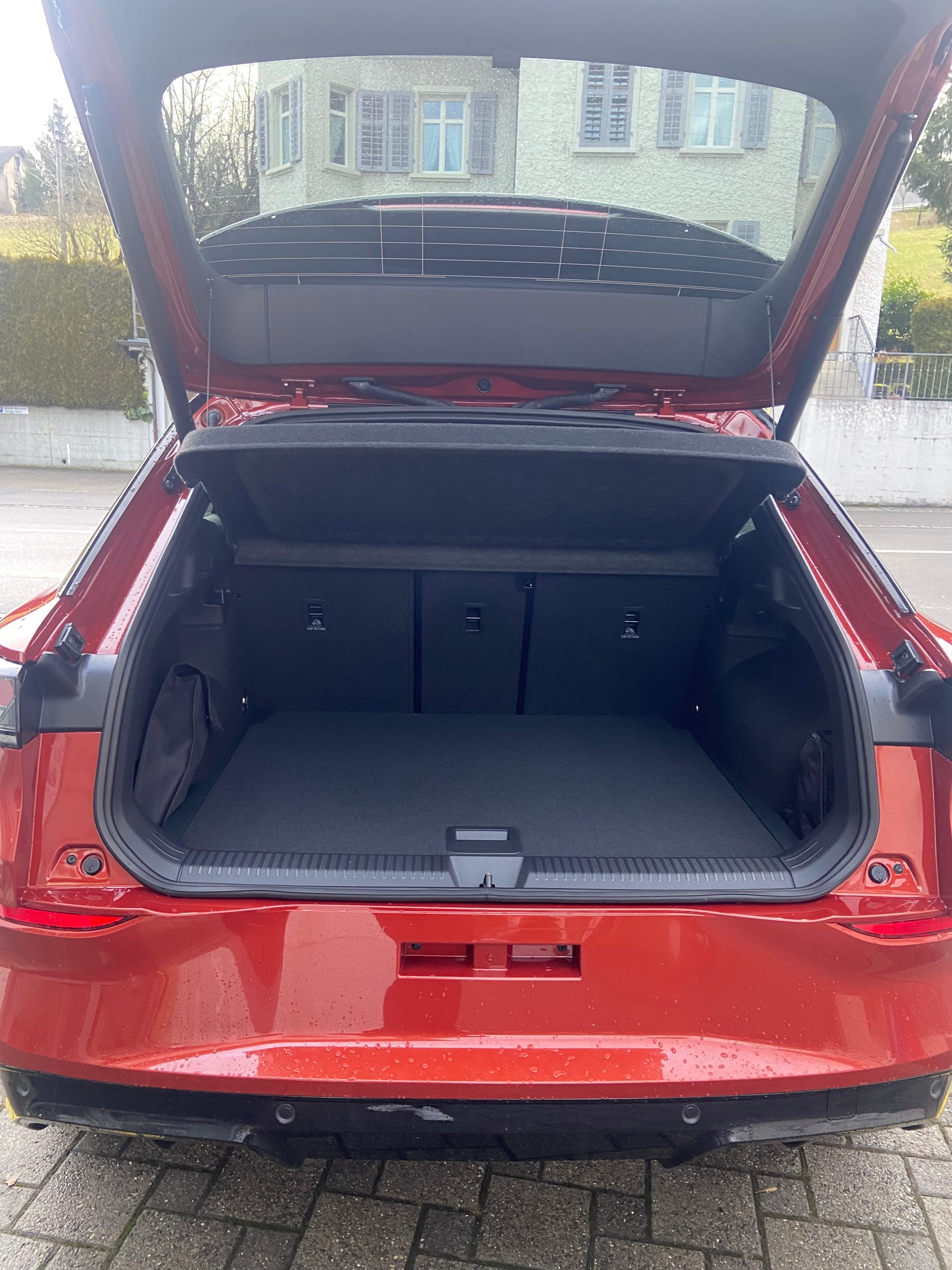 VW T-Roc 1.5 eTSI mHEV R-Line DSG-image-5