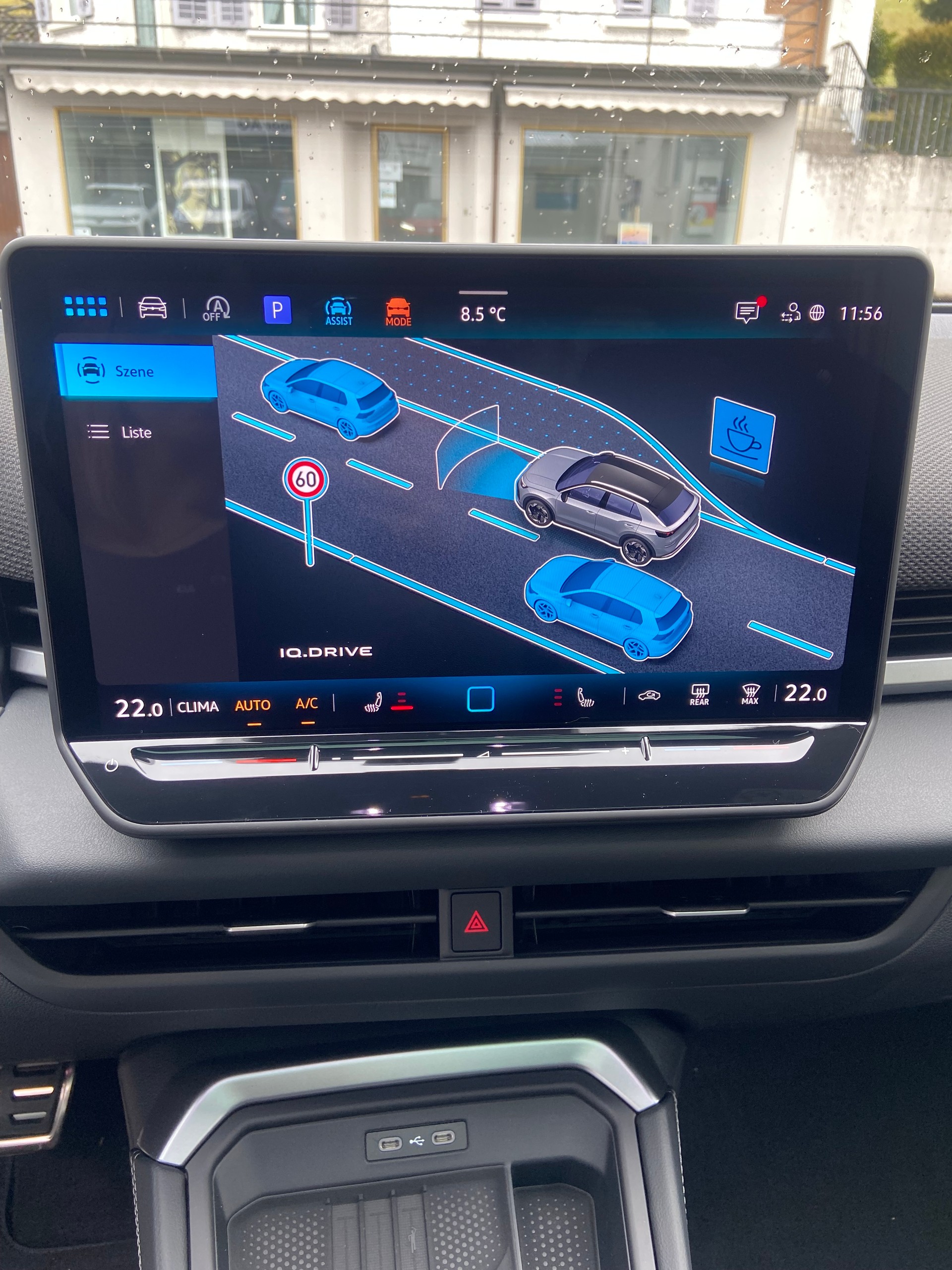 VW T-Roc 1.5 eTSI mHEV R-Line DSG-image-12