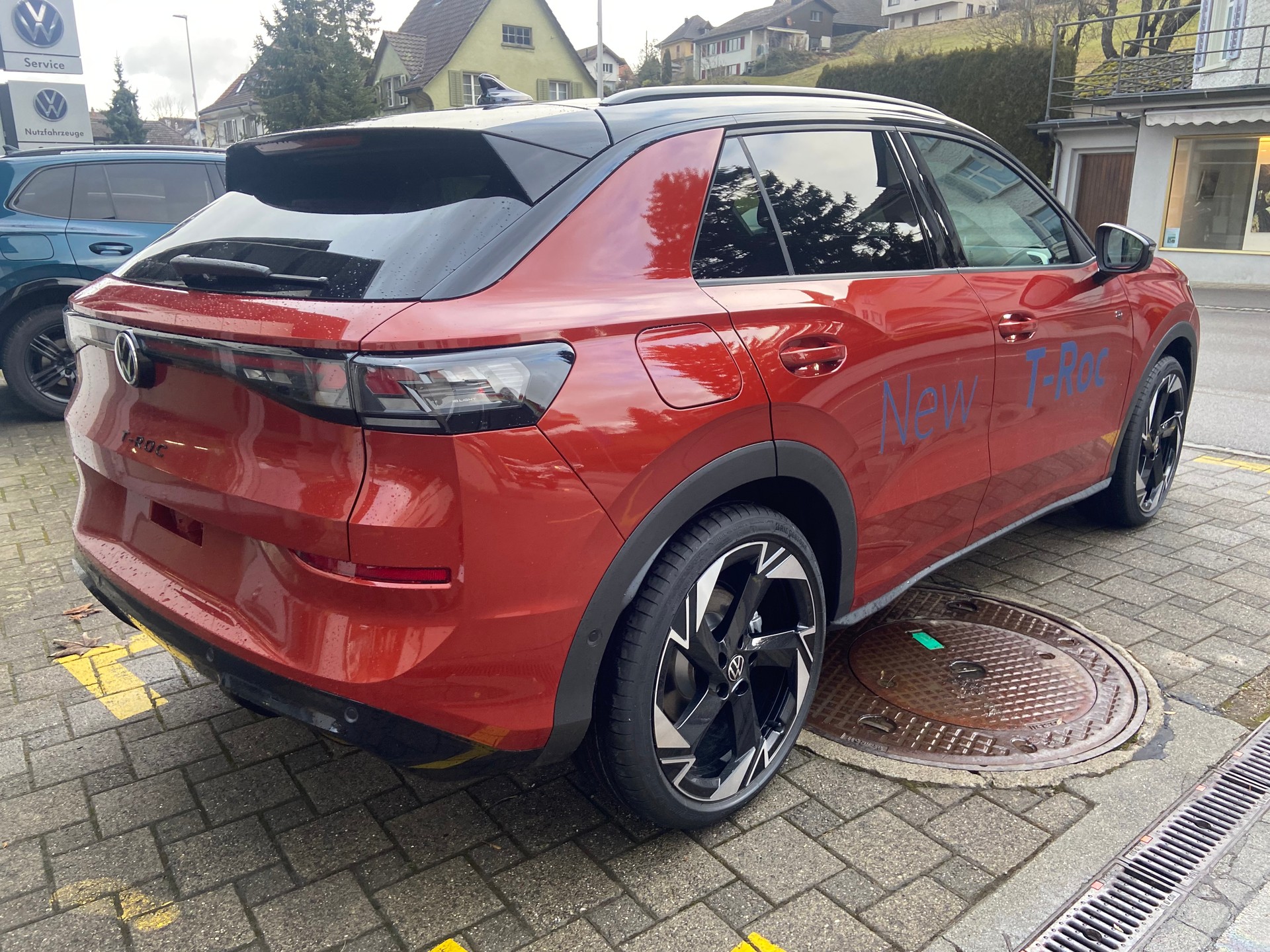 VW T-Roc 1.5 eTSI mHEV R-Line DSG-image-4
