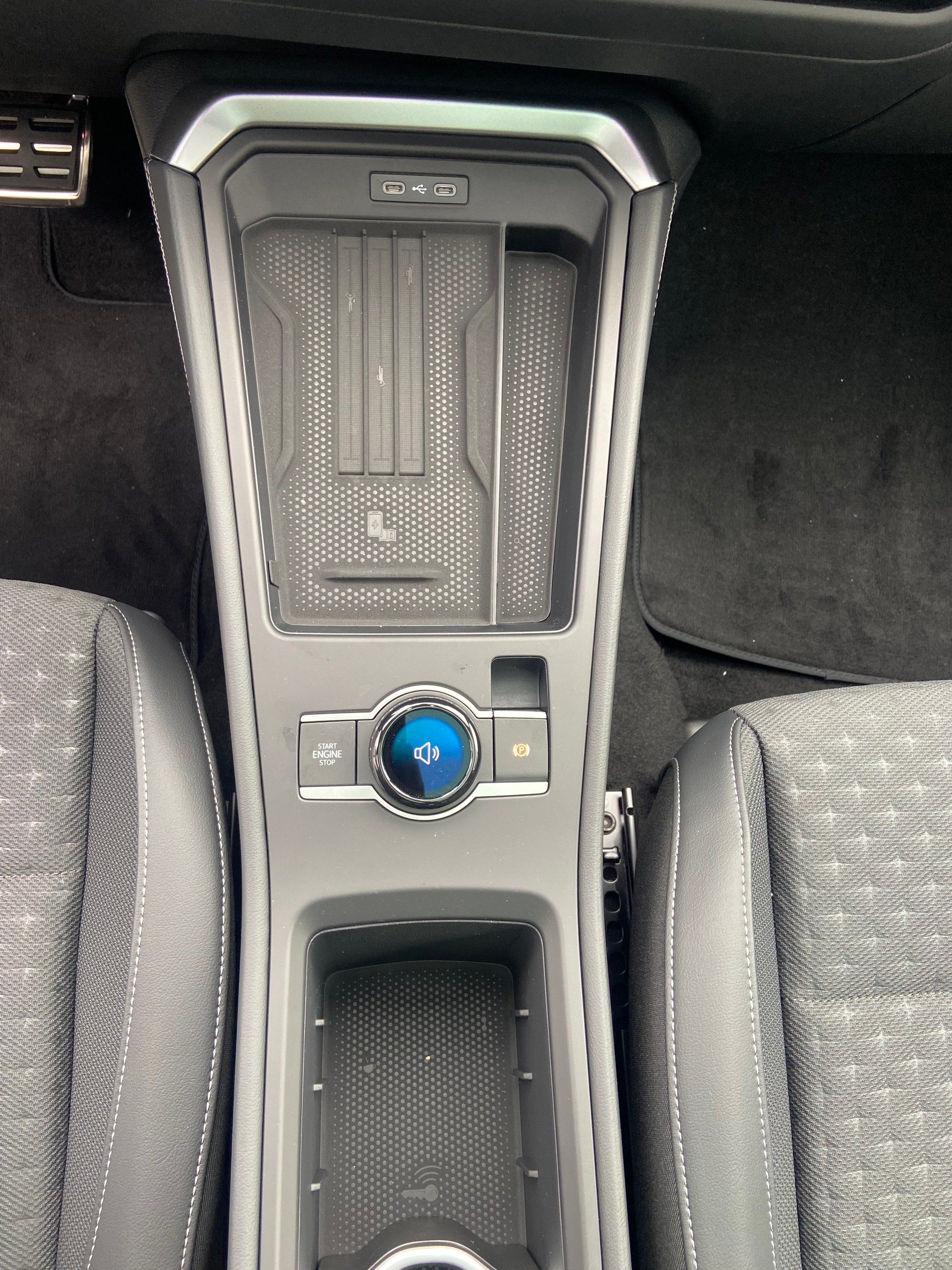 VW T-Roc 1.5 eTSI mHEV R-Line DSG-image-15