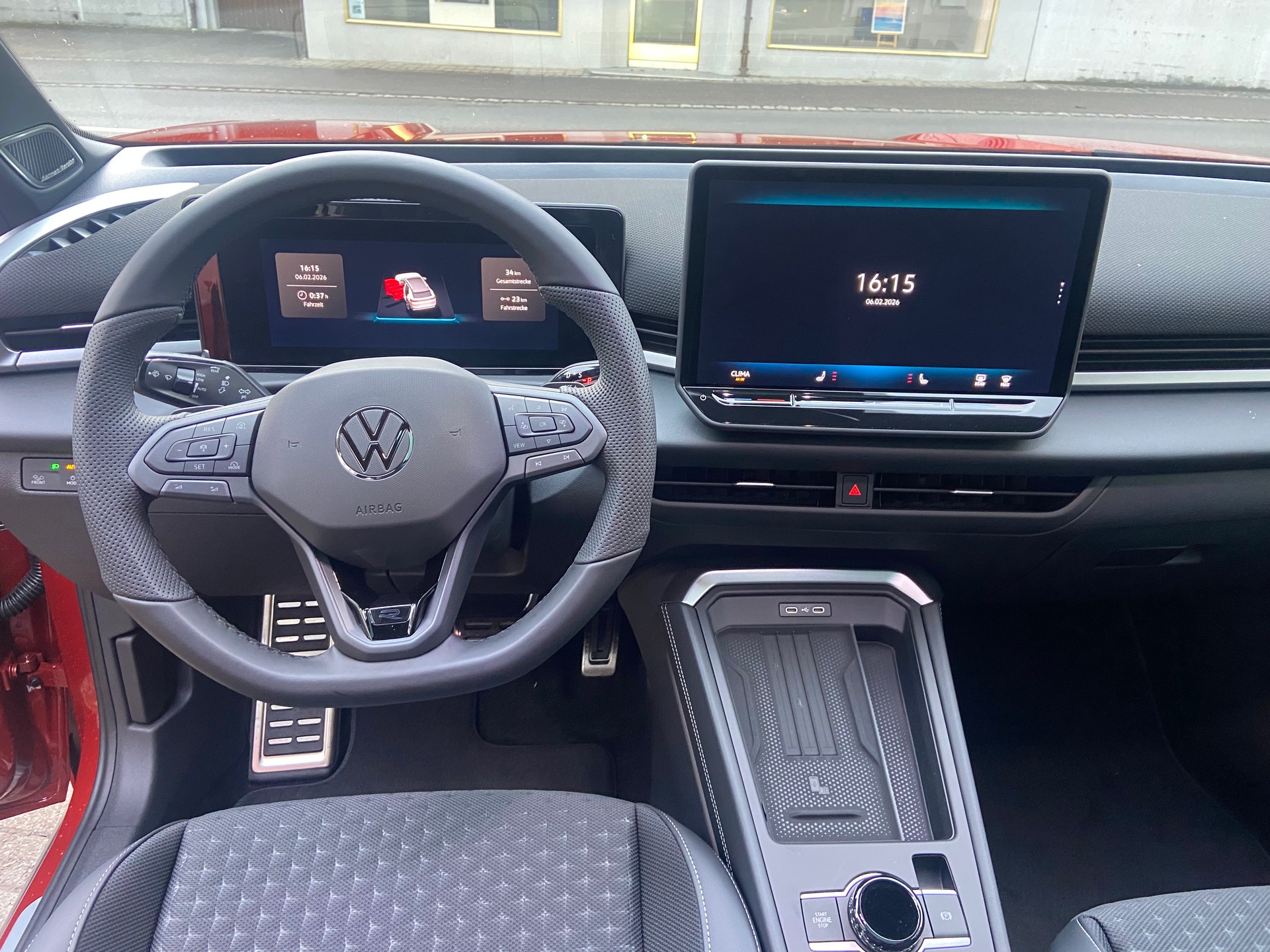VW T-Roc 1.5 eTSI mHEV R-Line DSG-image-7
