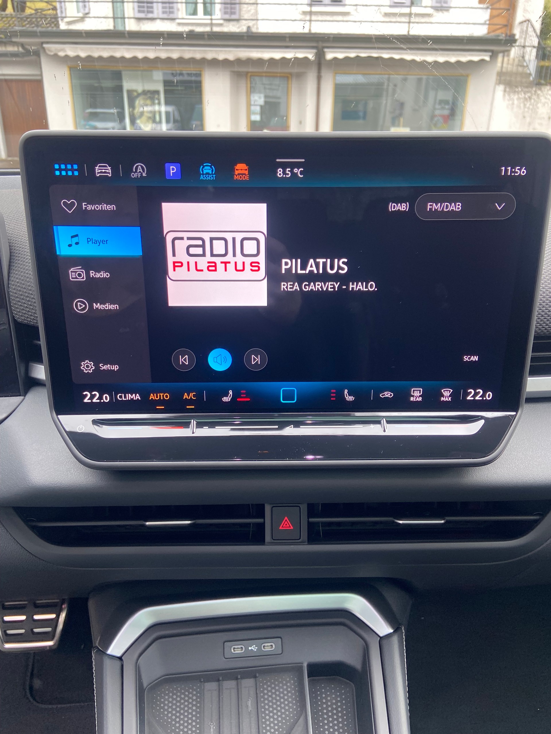 VW T-Roc 1.5 eTSI mHEV R-Line DSG-image-13