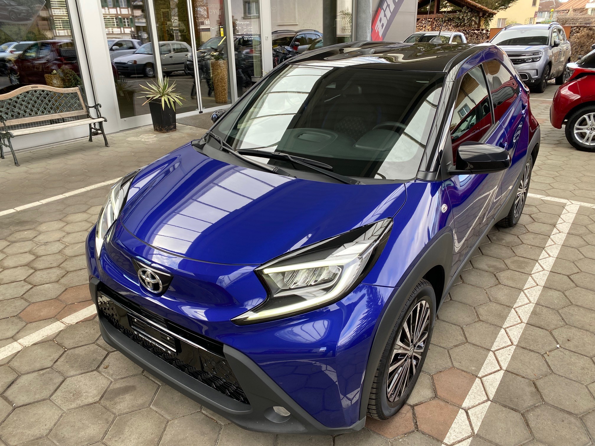 Car photo