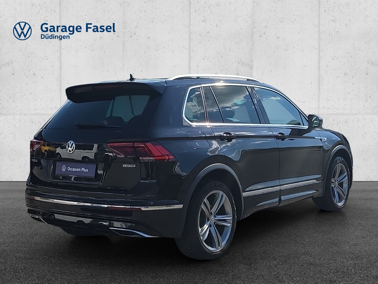 VW Tiguan 2.0TSI Highline 4Motion DSG-image-4