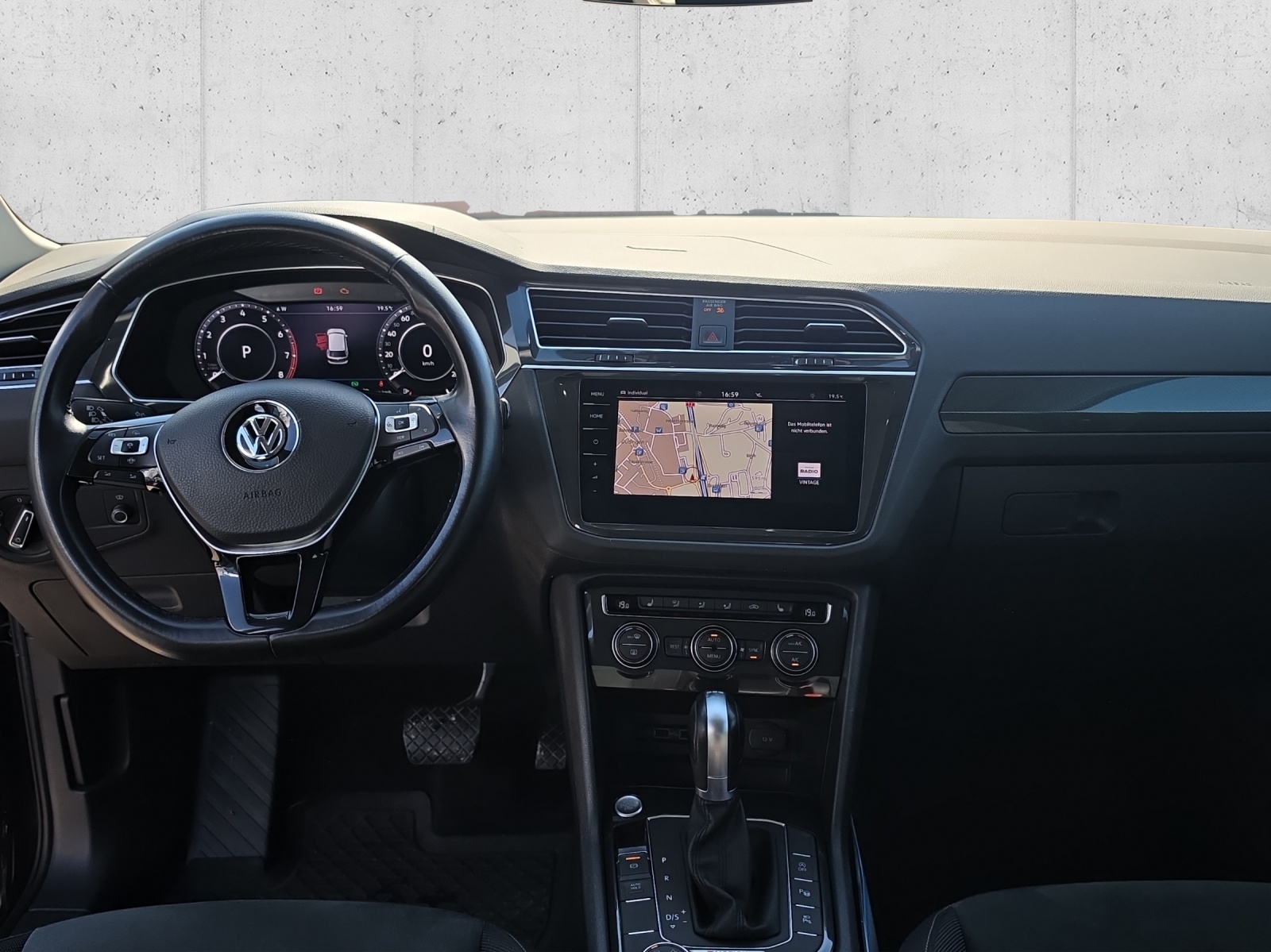 VW Tiguan 2.0TSI Highline 4Motion DSG-image-13