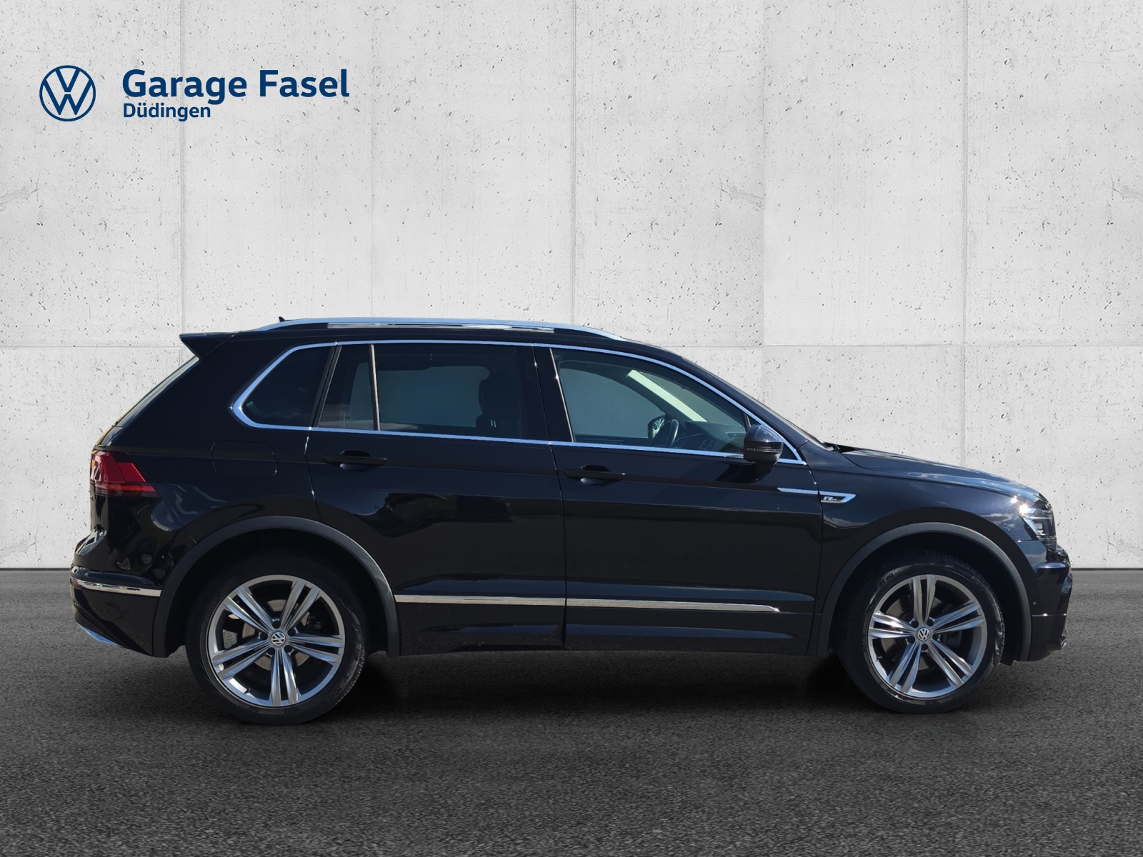 VW Tiguan 2.0TSI Highline 4Motion DSG-image-5