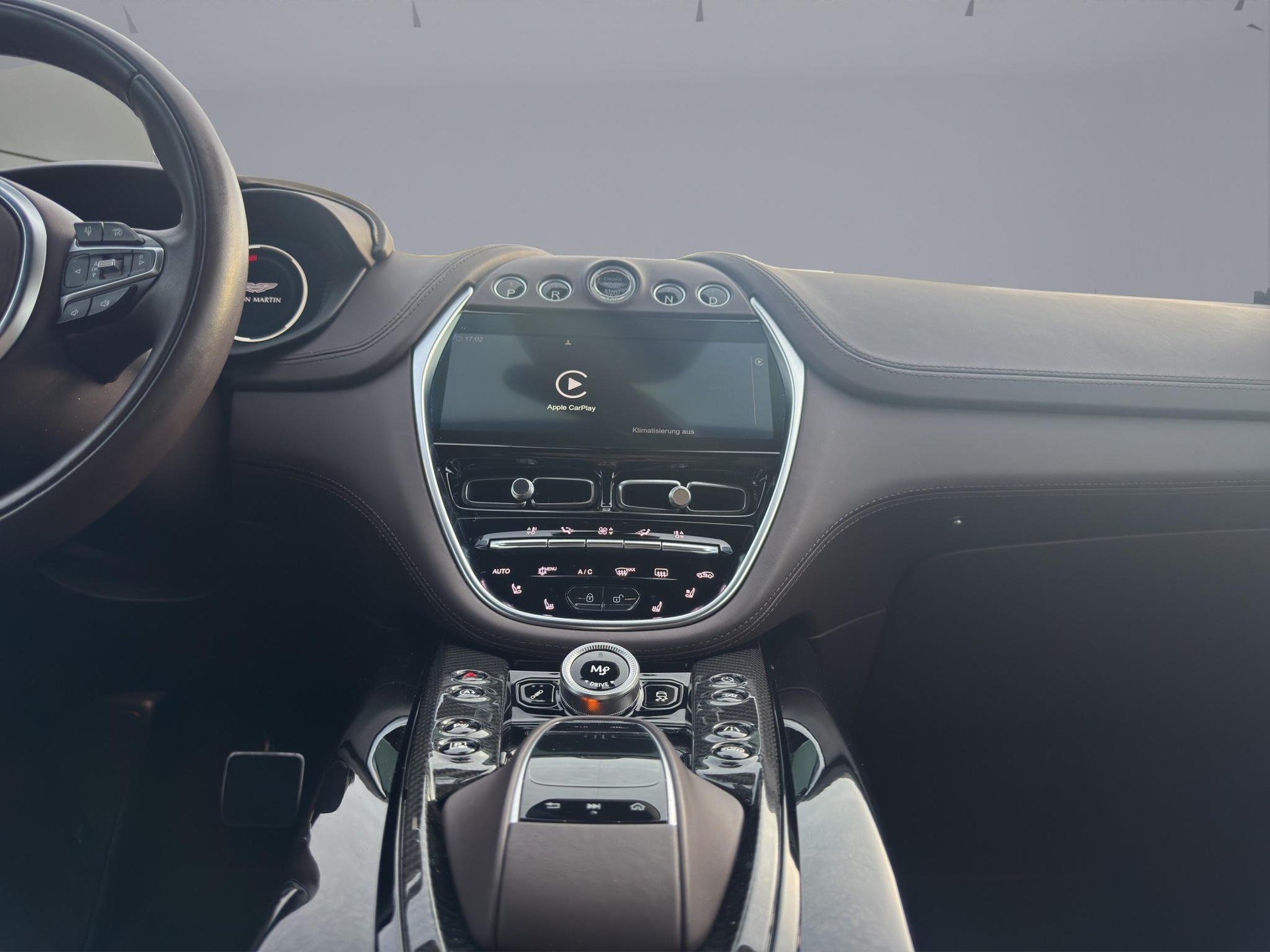 ASTON MARTIN DBX 707 4.0 V8 Bi-Turbo-image-13