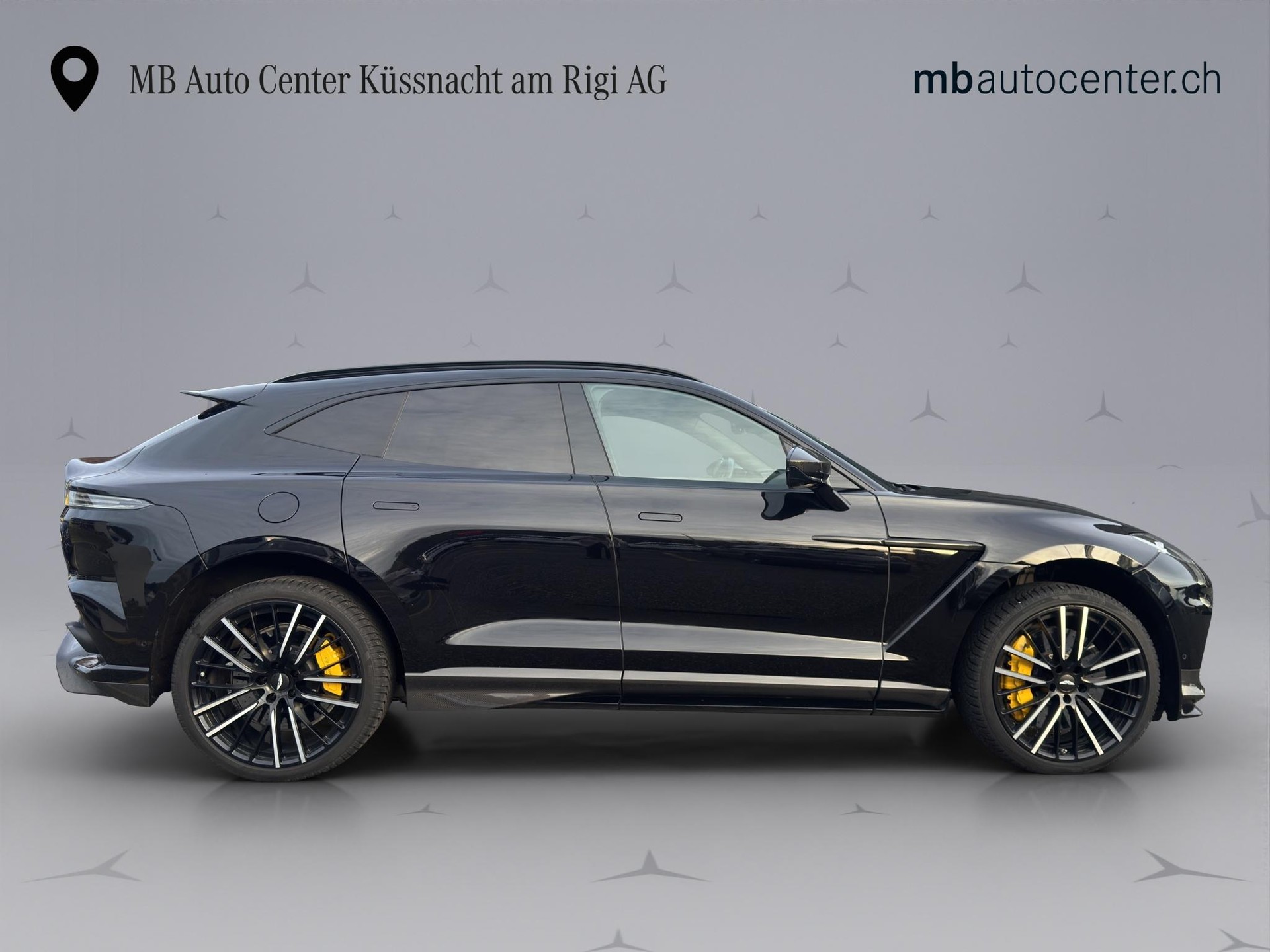 ASTON MARTIN DBX 707 4.0 V8 Bi-Turbo-image-6