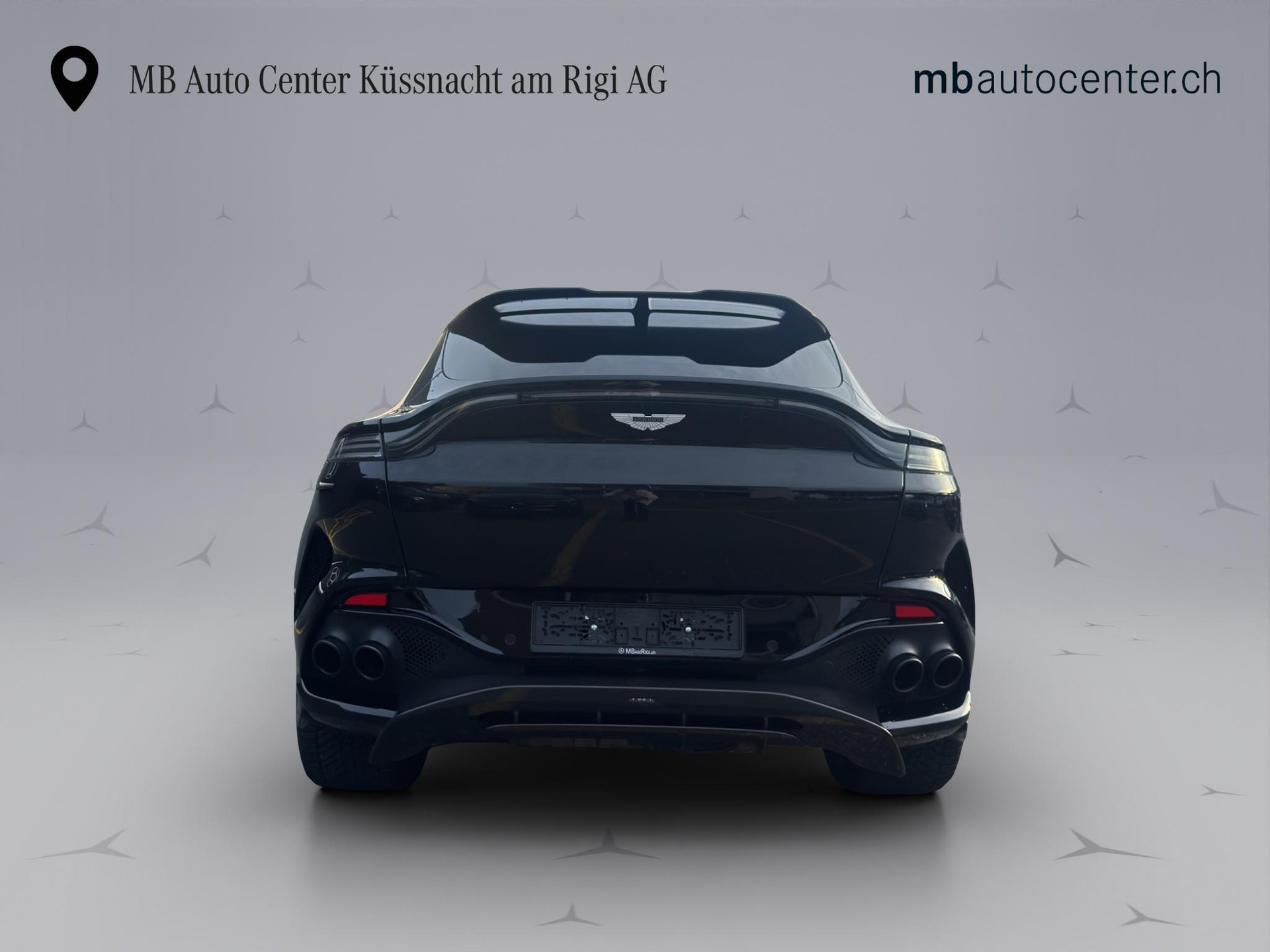 ASTON MARTIN DBX 707 4.0 V8 Bi-Turbo-image-4
