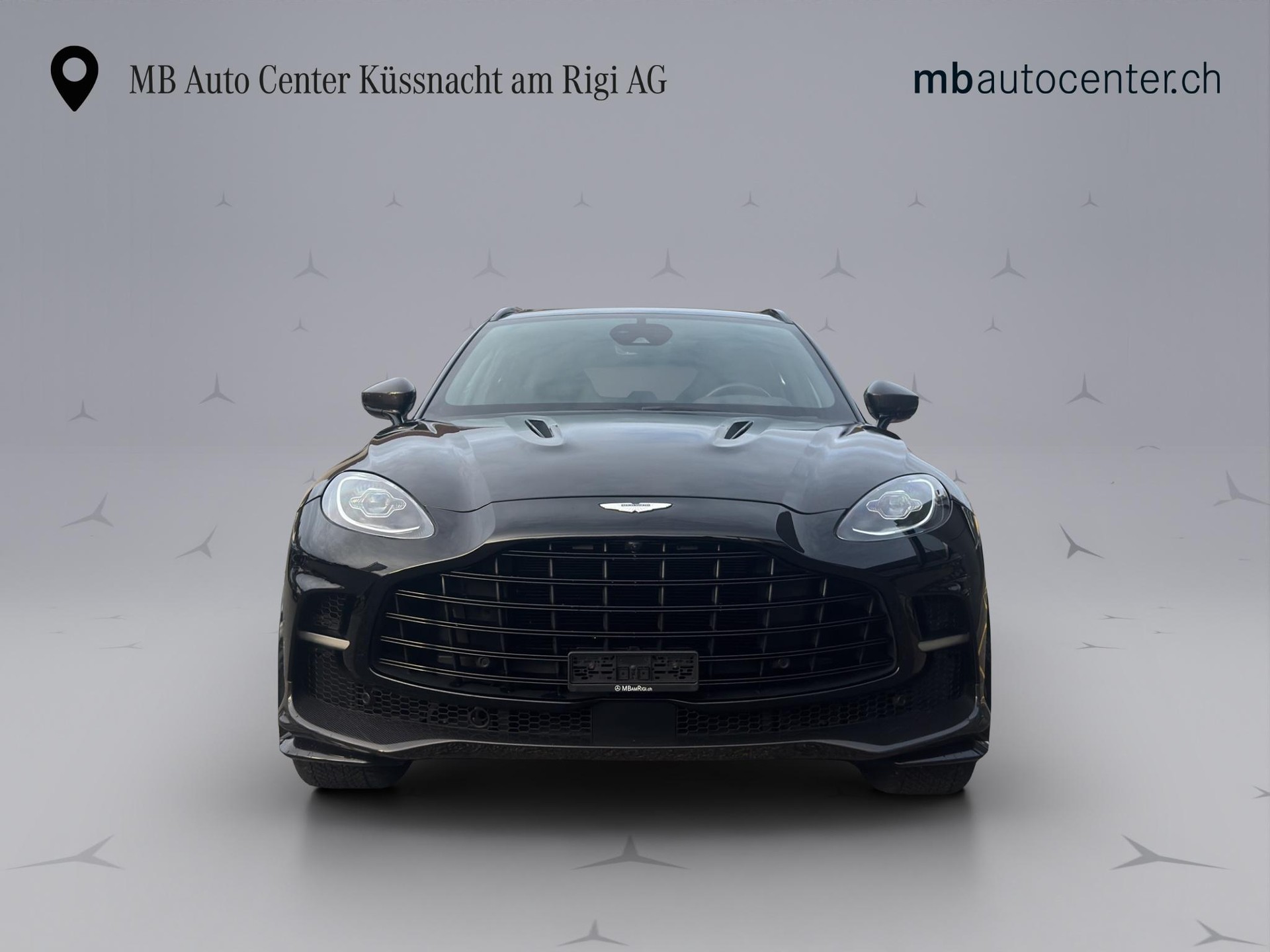 ASTON MARTIN DBX 707 4.0 V8 Bi-Turbo-image-1