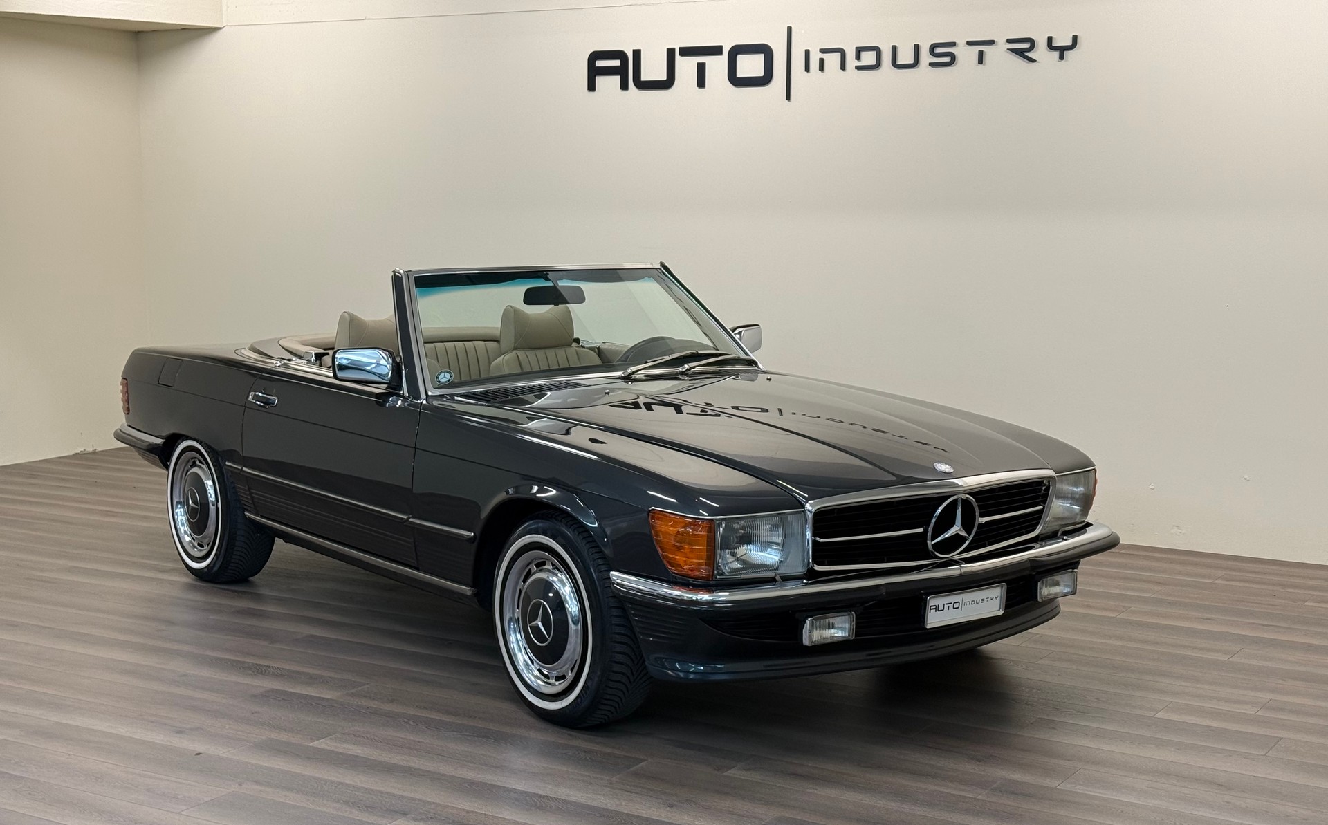 MERCEDES-BENZ 300 SL Automatic-image-8