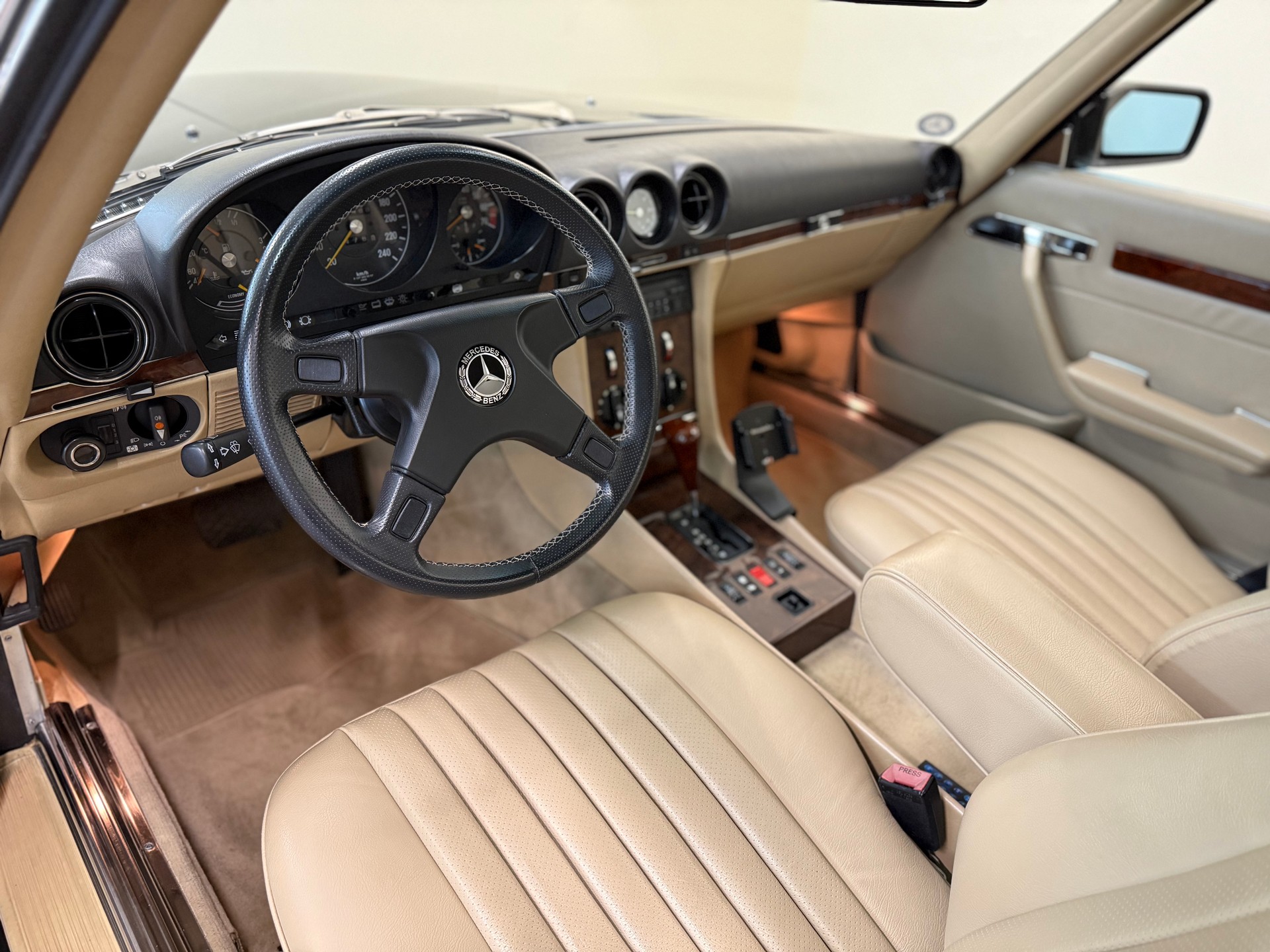 MERCEDES-BENZ 300 SL Automatic-image-16