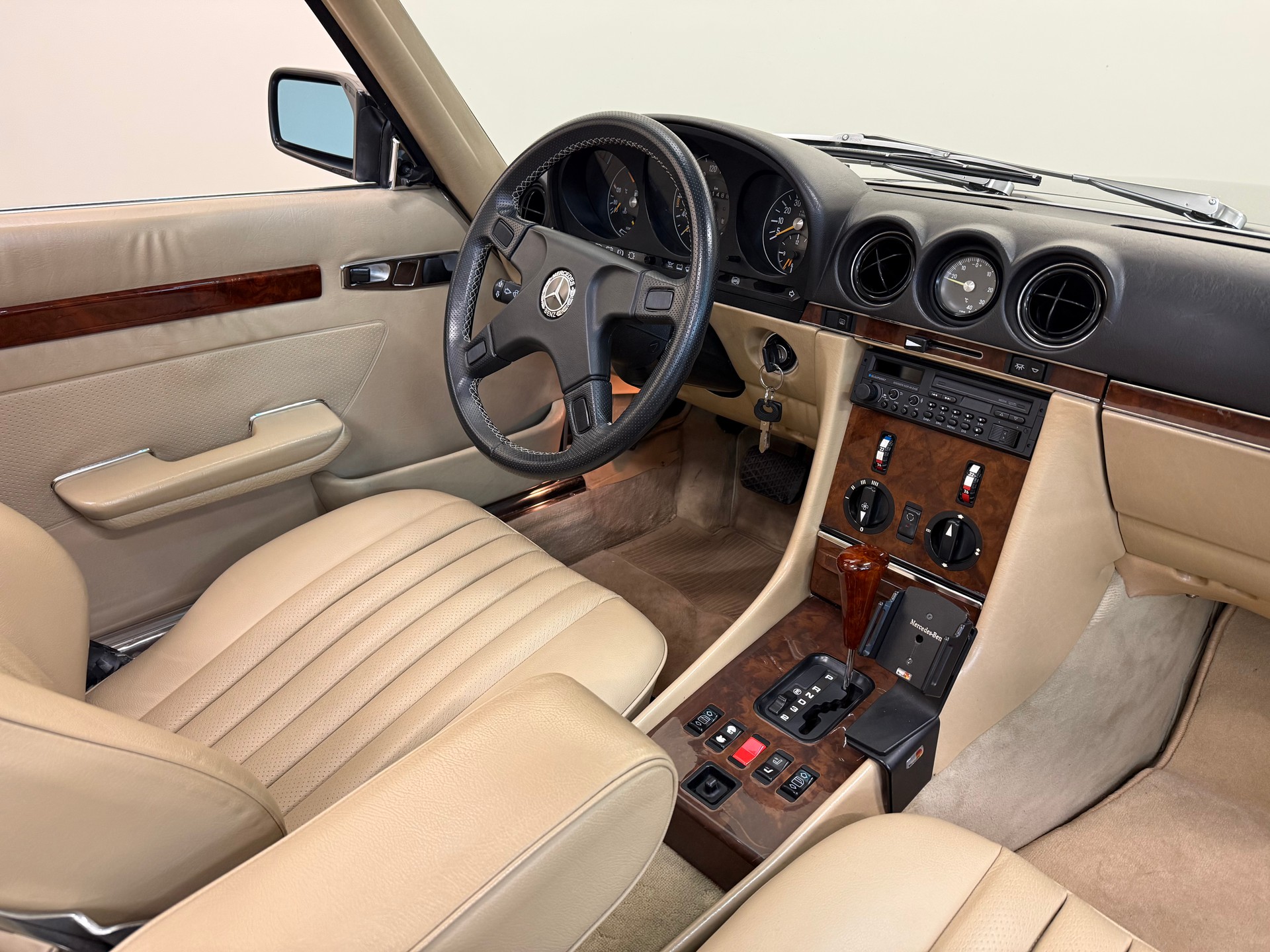 MERCEDES-BENZ 300 SL Automatic-image-22