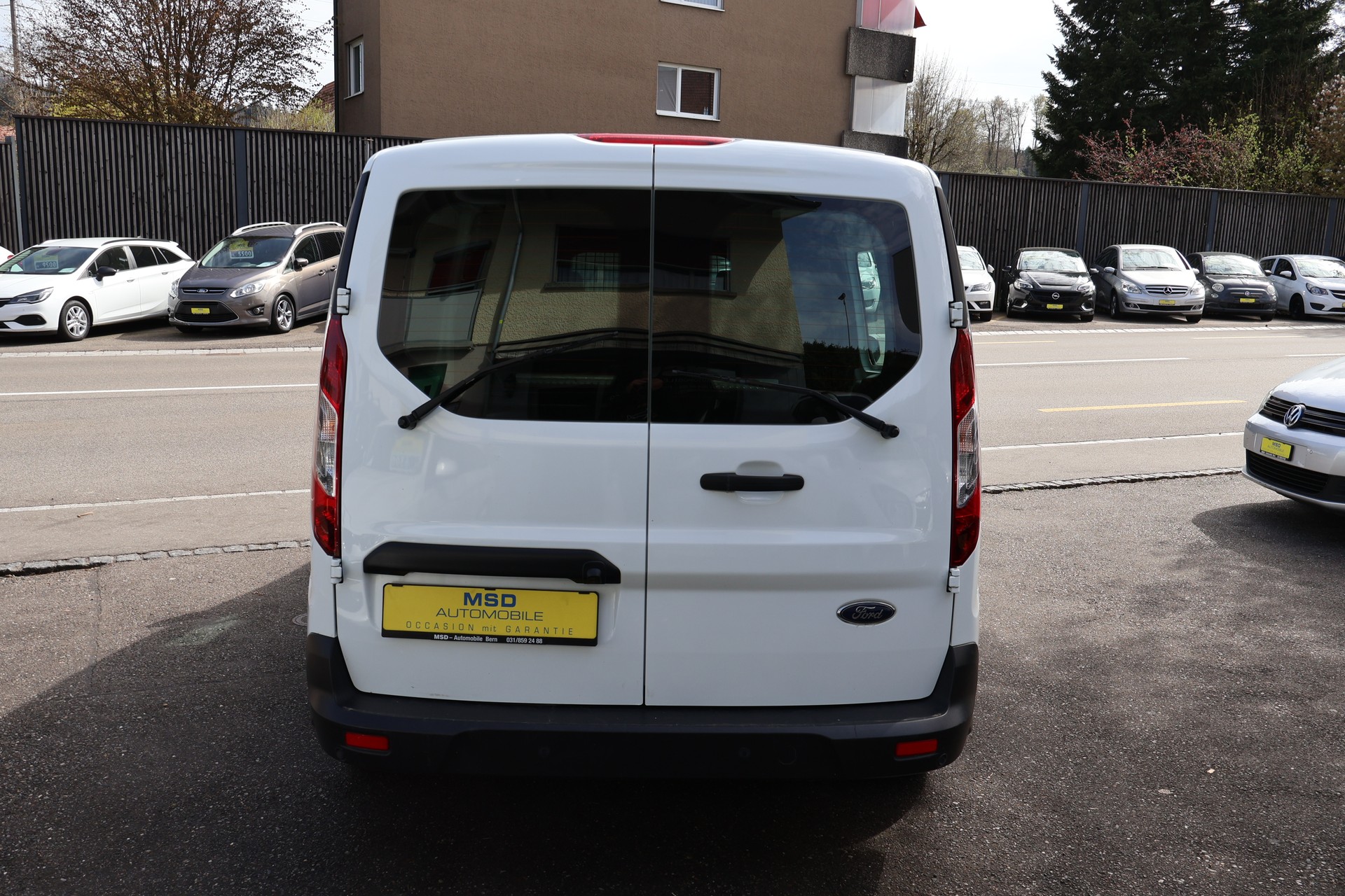 FORD Transit Connect Van T200 1.5 Eco Blue Ambiente-image-6