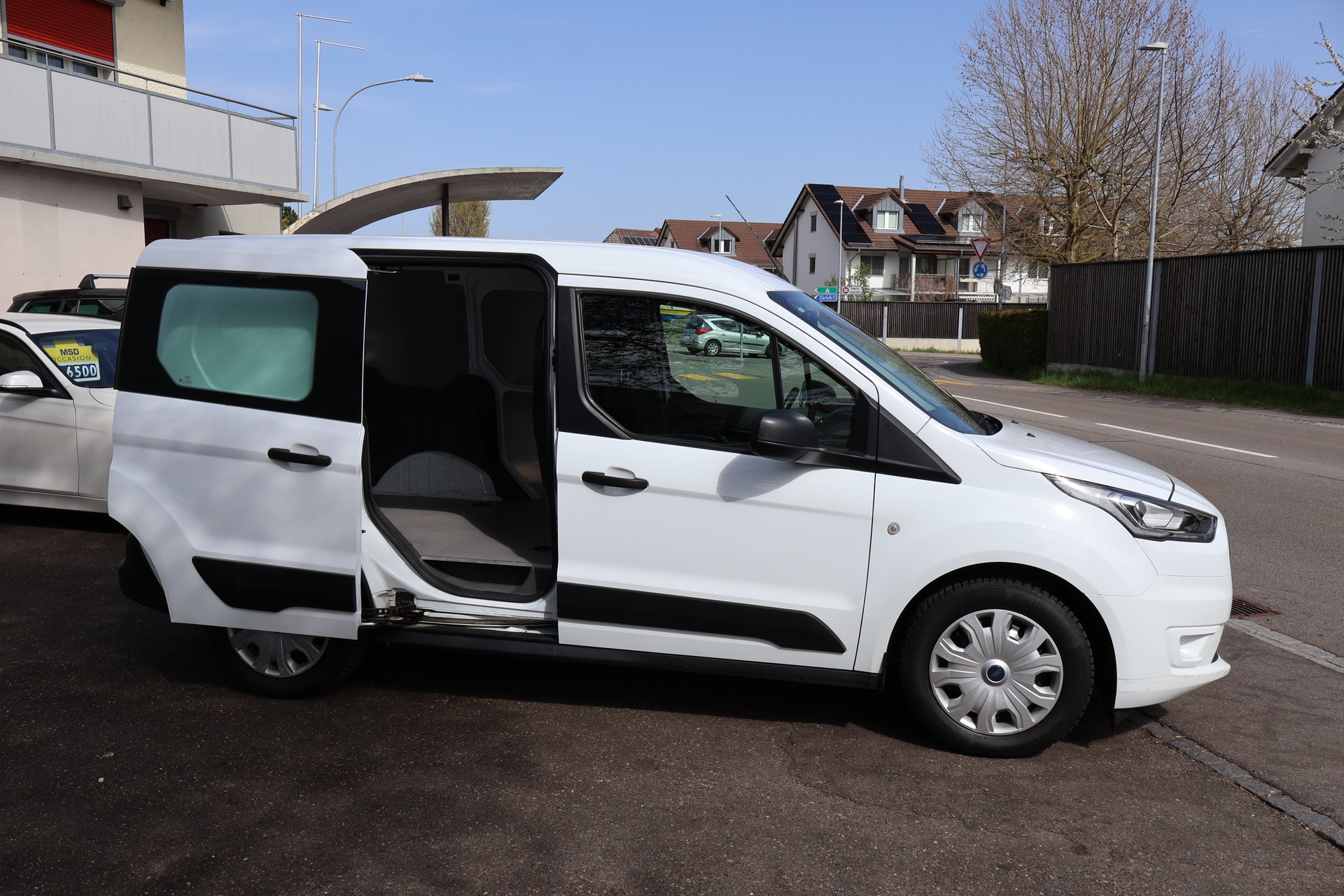 FORD Transit Connect Van T200 1.5 Eco Blue Ambiente-image-9