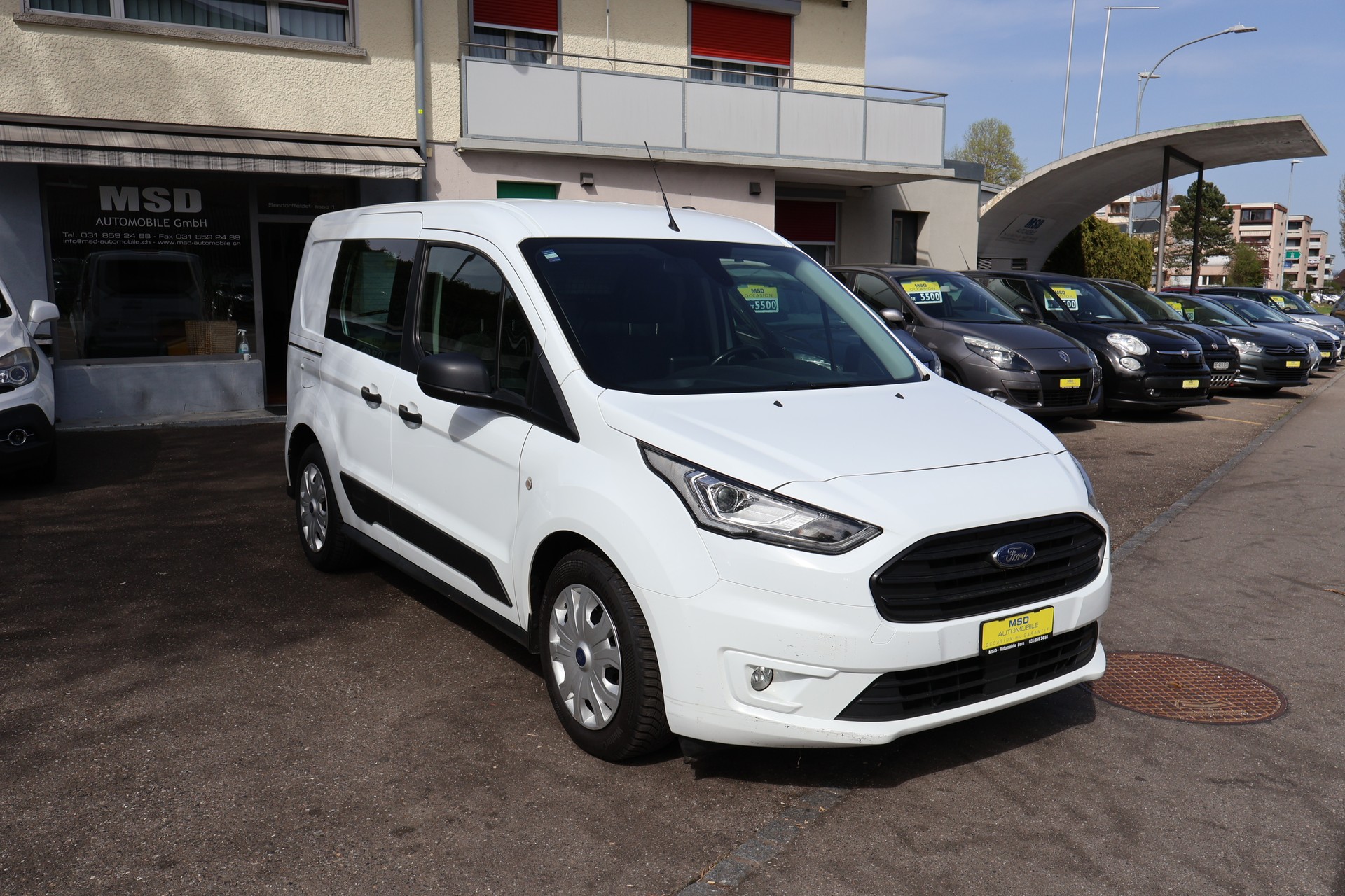 FORD Transit Connect Van T200 1.5 Eco Blue Ambiente-image-3