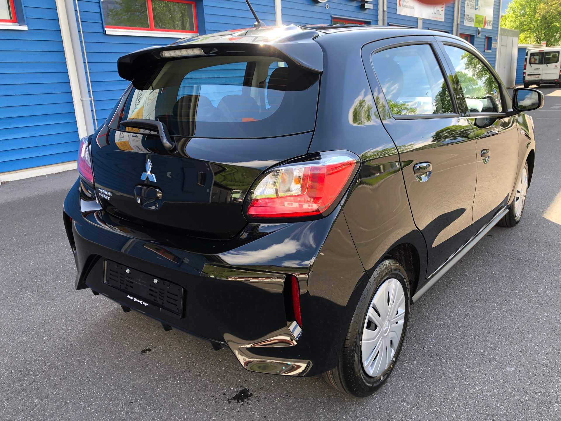 MITSUBISHI Space Star 1.2 CVT Inform-image-2