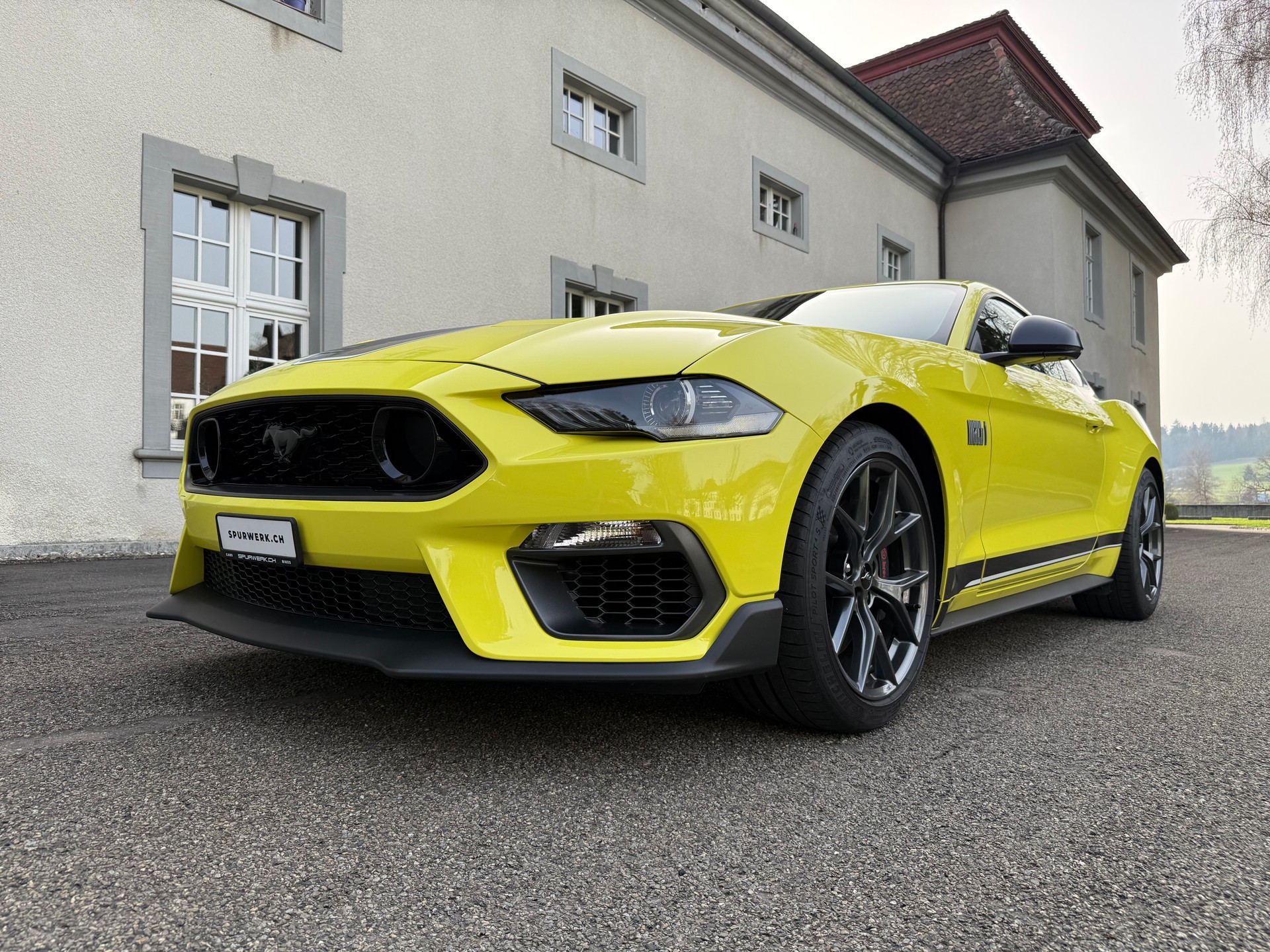 FORD Mustang Fastback 5.0 V8 Mach 1 Handschaltung-showroom-element-1