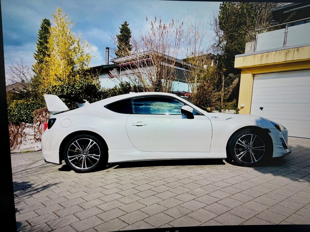 TOYOTA GT 86 2.0 D-4S Sport-image-2