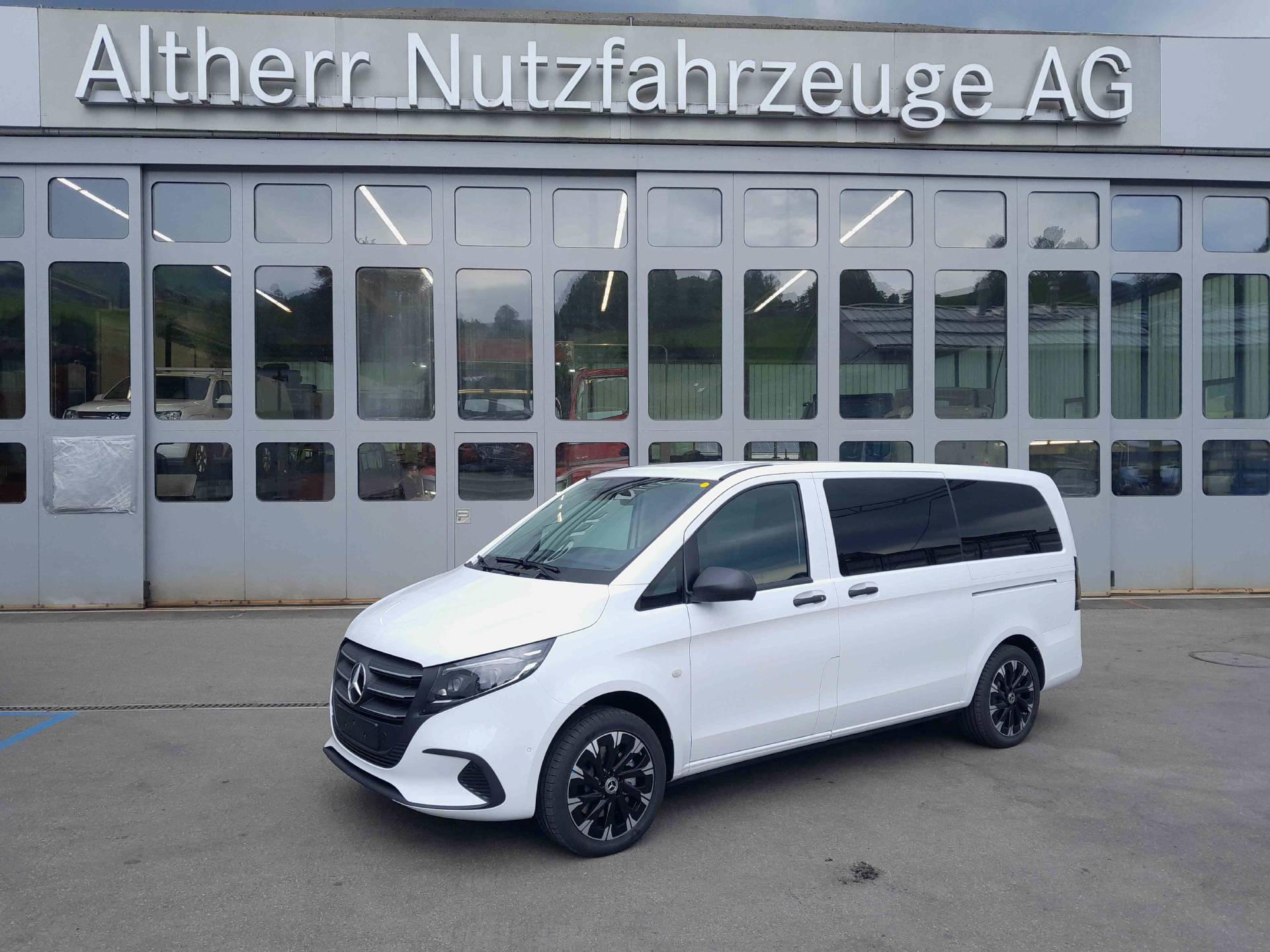 MERCEDES-BENZ Vito 116 CDI Kombi L 4x4 Family-image-0