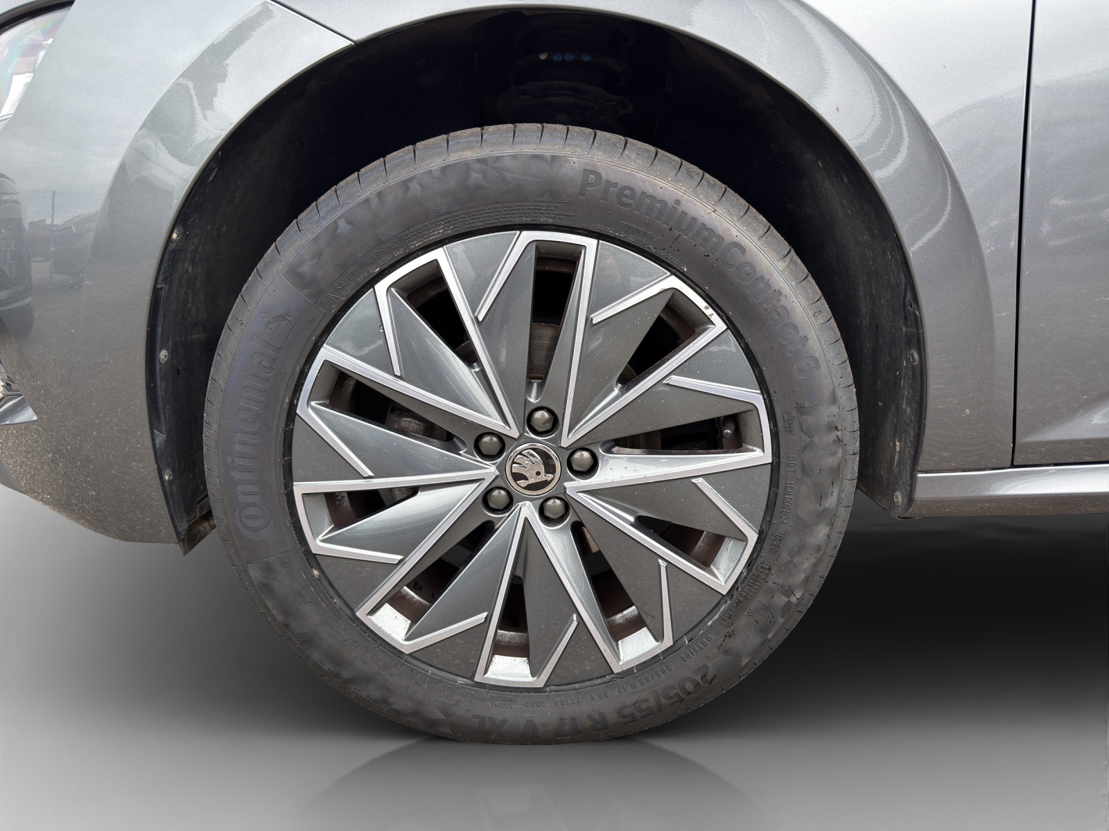 SKODA Kamiq 1.0 TSI Tour DSG-image-14