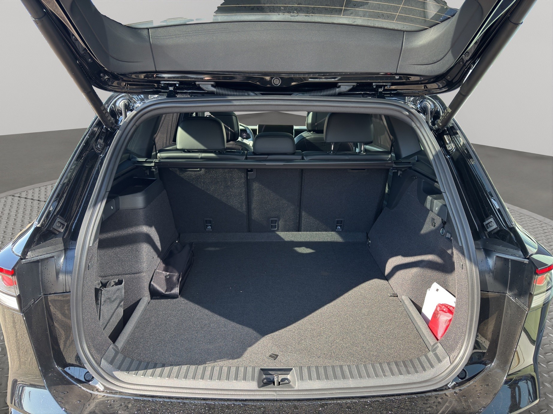 VW Tayron 1.5 TSI evo2 eHybrid R-Line DSG-image-15