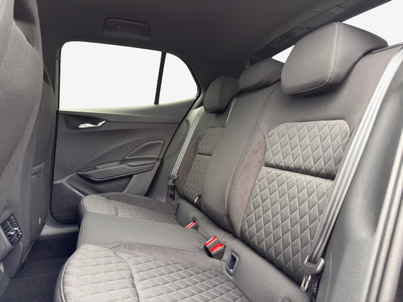 SKODA Fabia 1.5 TSI Dynamic DSG-image-11