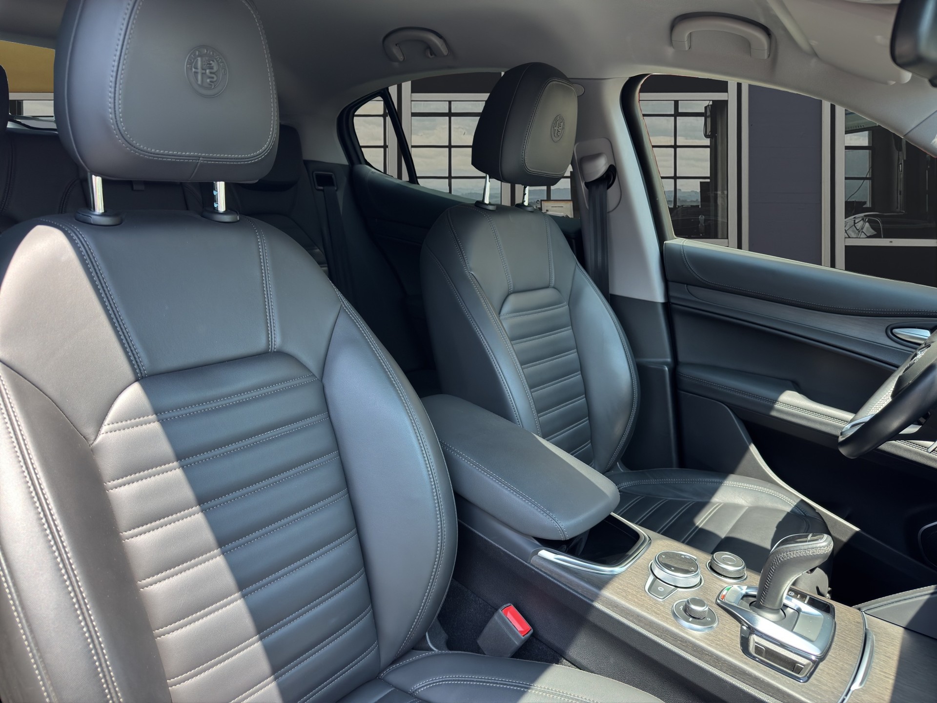 ALFA ROMEO Stelvio 2.0 TI Q4 Automatic-image-9
