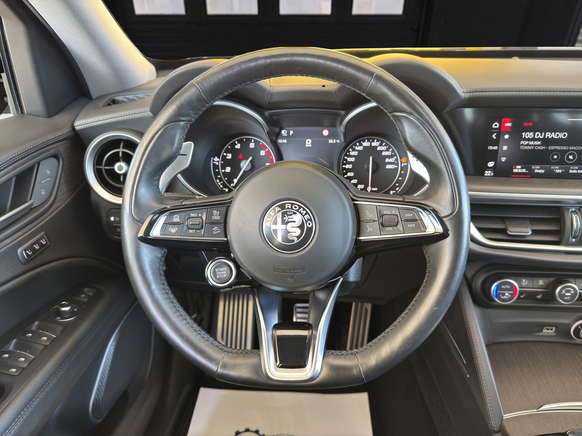 ALFA ROMEO Stelvio 2.0 TI Q4 Automatic-image-11