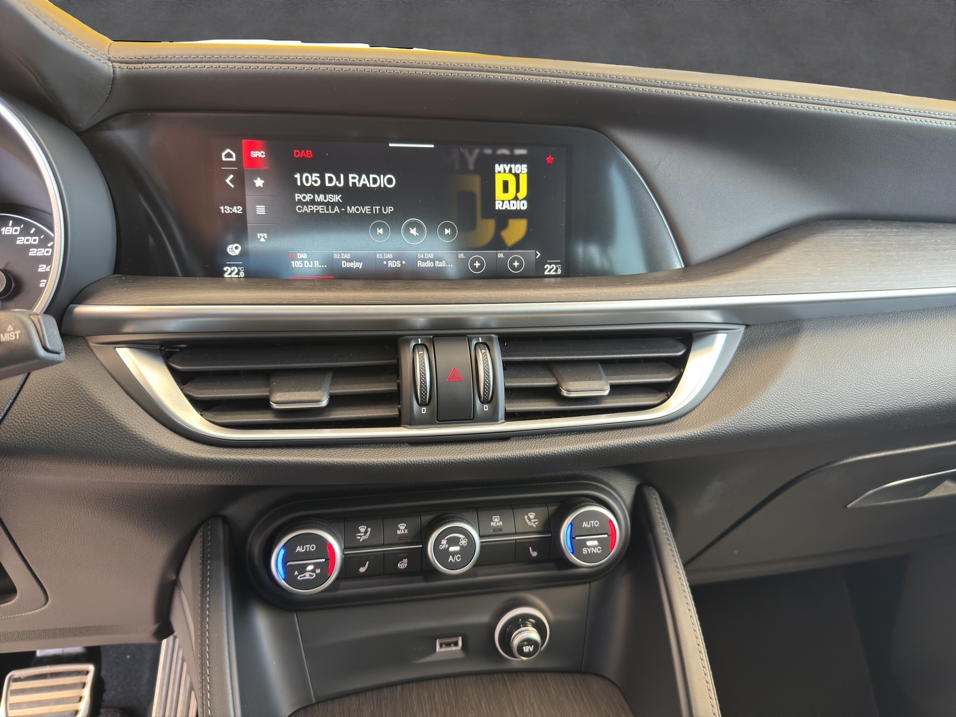 ALFA ROMEO Stelvio 2.0 TI Q4 Automatic-image-15