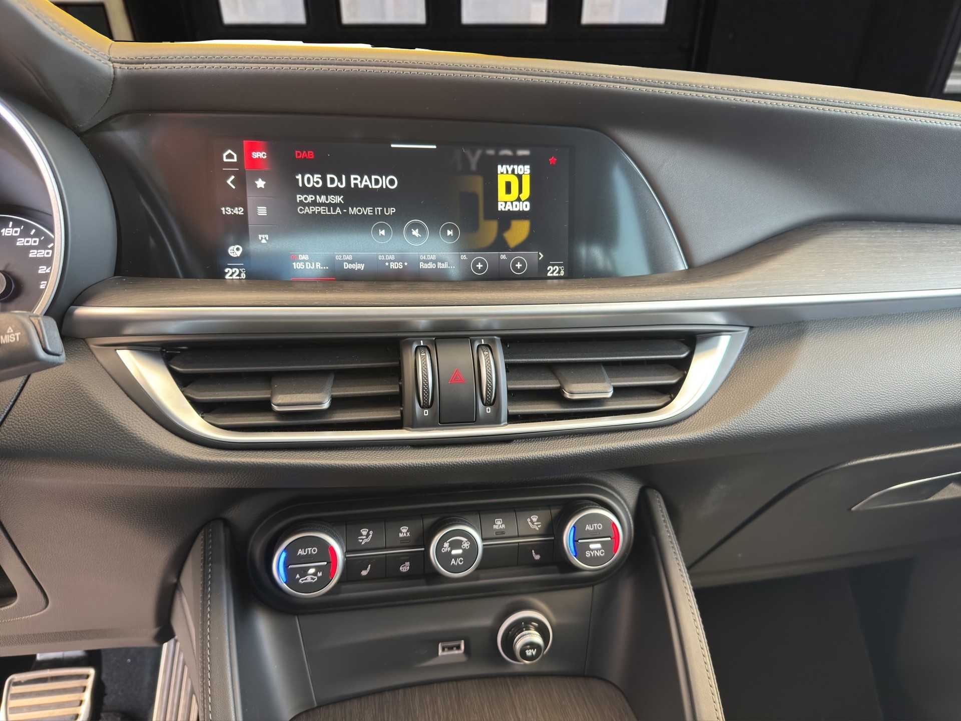 ALFA ROMEO Stelvio 2.0 TI Q4 Automatic-image-15