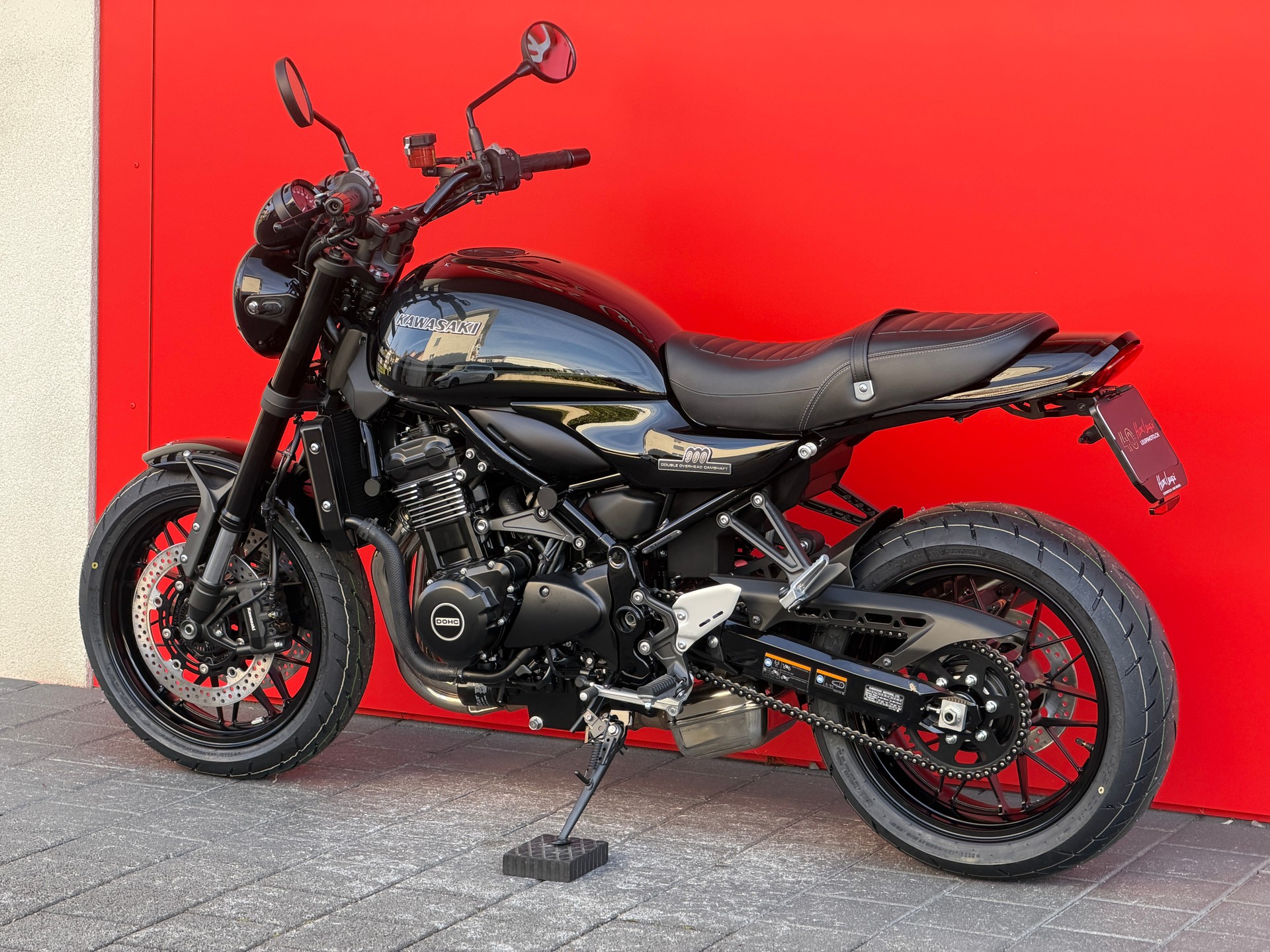 KAWASAKI Z 900 RS (35kW) Black Ball Edition-image-11