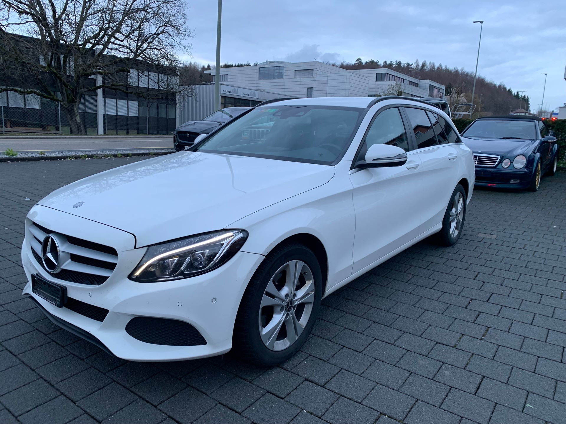 MERCEDES-BENZ C 220 d Swiss Star Exclusive 4Matic 9G-Tronic