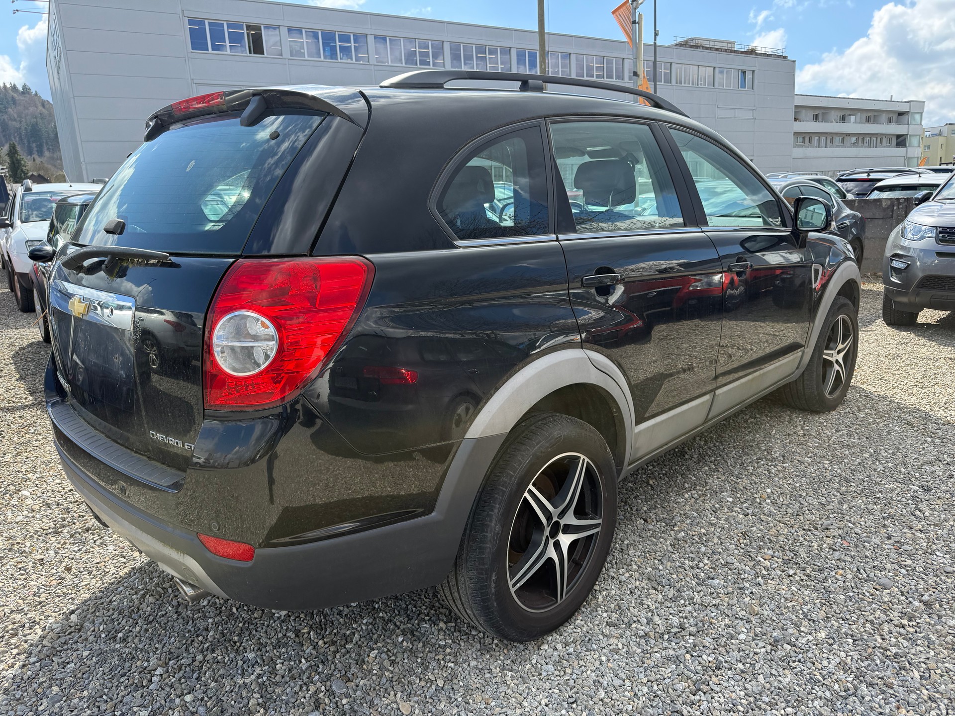 CHEVROLET Captiva 3.2 V6 LT Executive 4WD Automatic-image-3