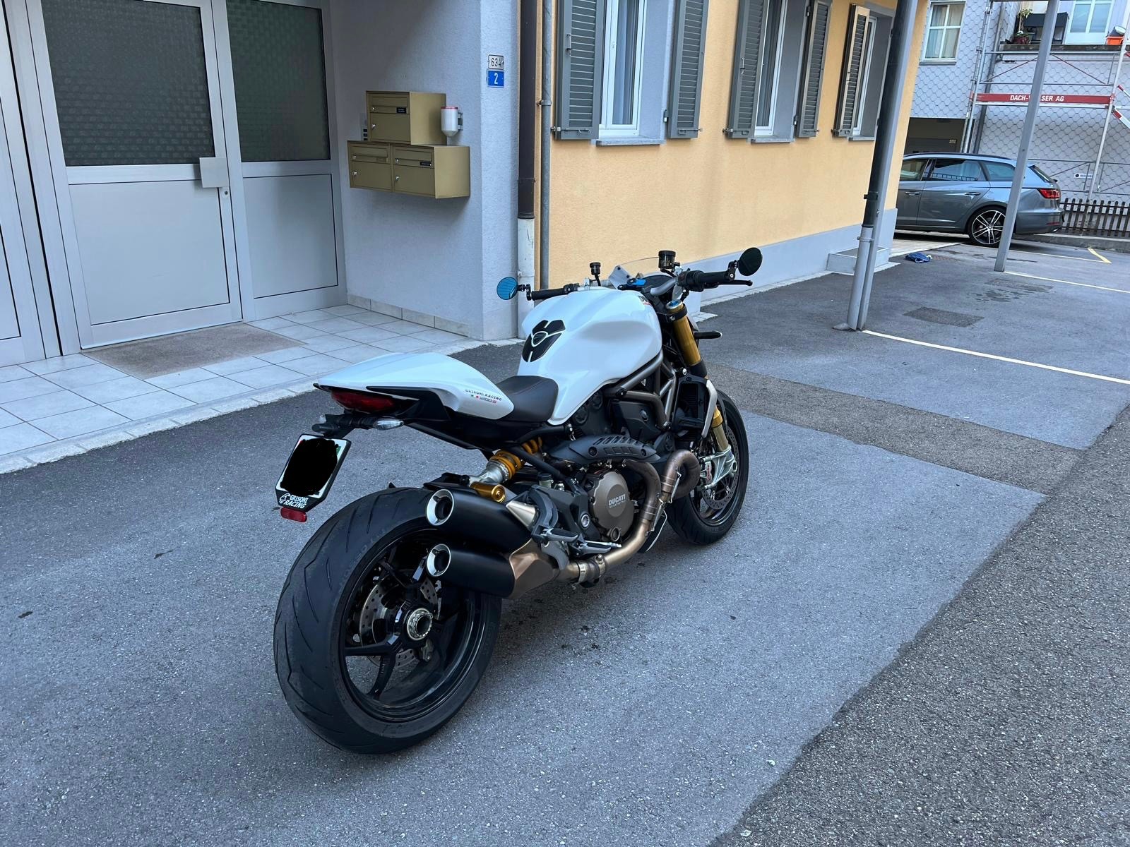 DUCATI Monster 1200 S ABS-image-2