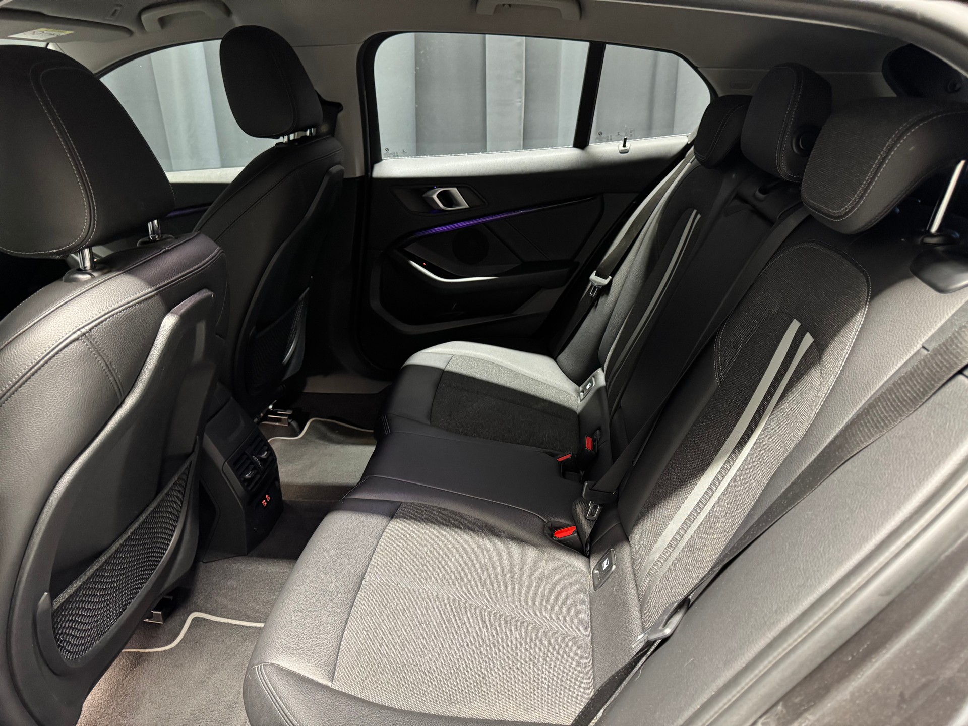 BMW 120d xDrive Steptronic Sport Line (17)-image-7