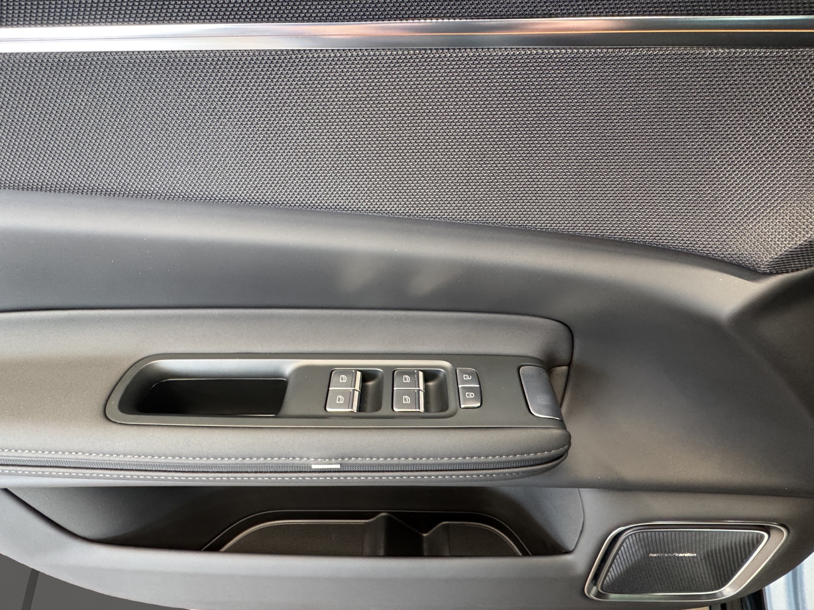 POLESTAR 4 Long Range Dual Motor Prime-image-9