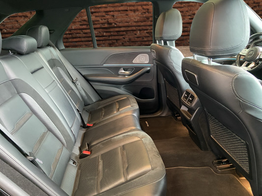 MERCEDES-BENZ GLE 63 S AMG 4Matic+-image-12