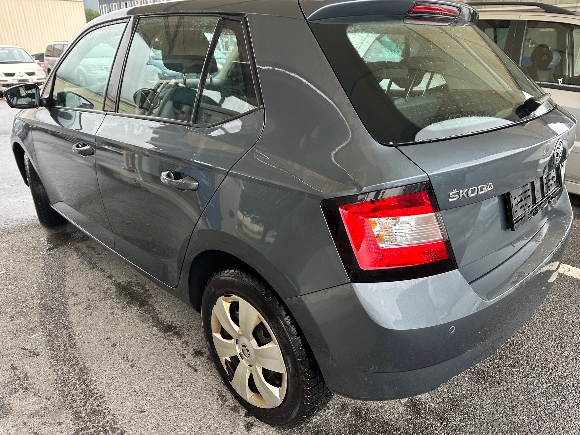 SKODA Fabia 1.2 TSI Style-image-3